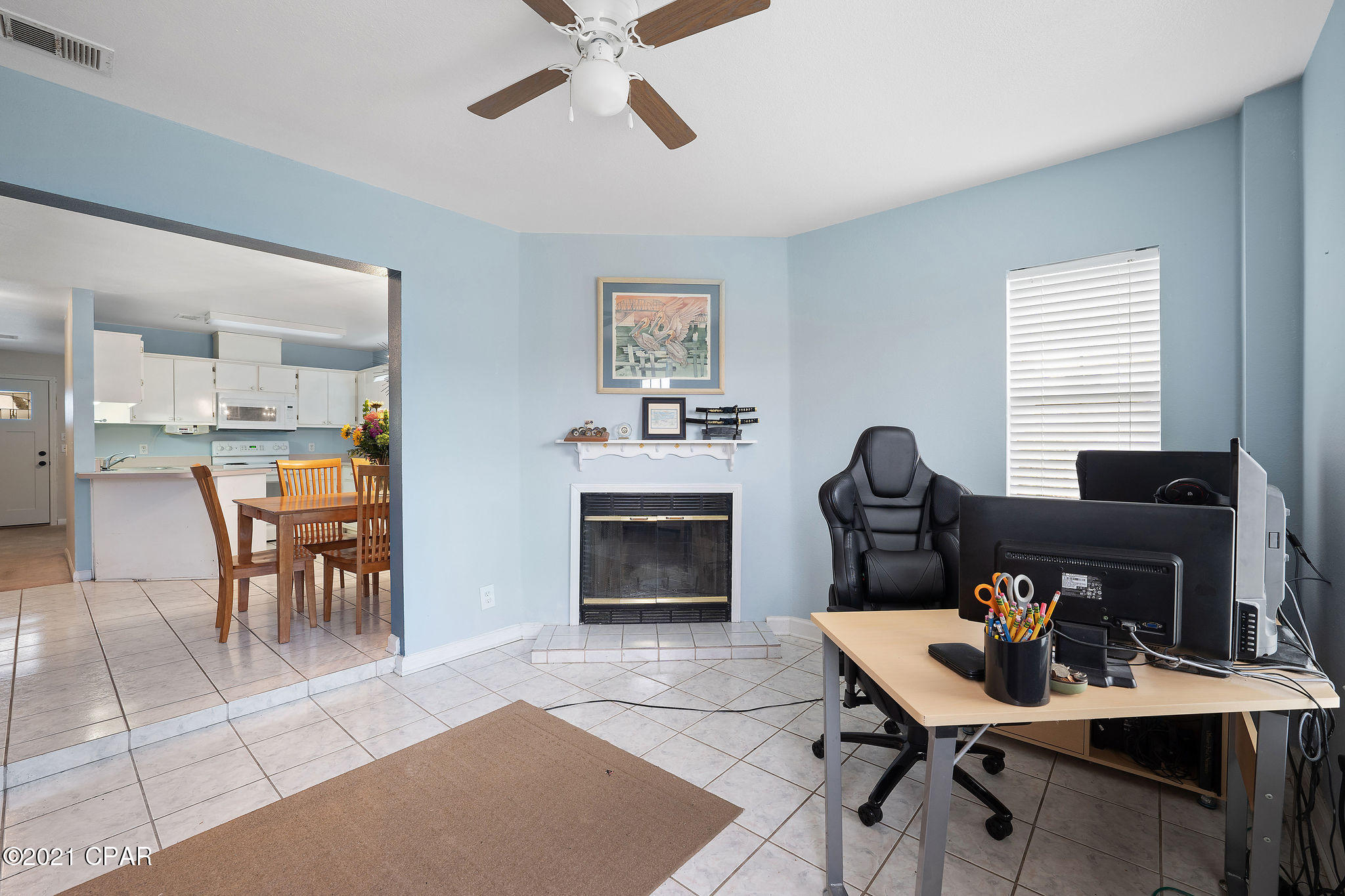 Pine Tree Place Unit 1 - Residential