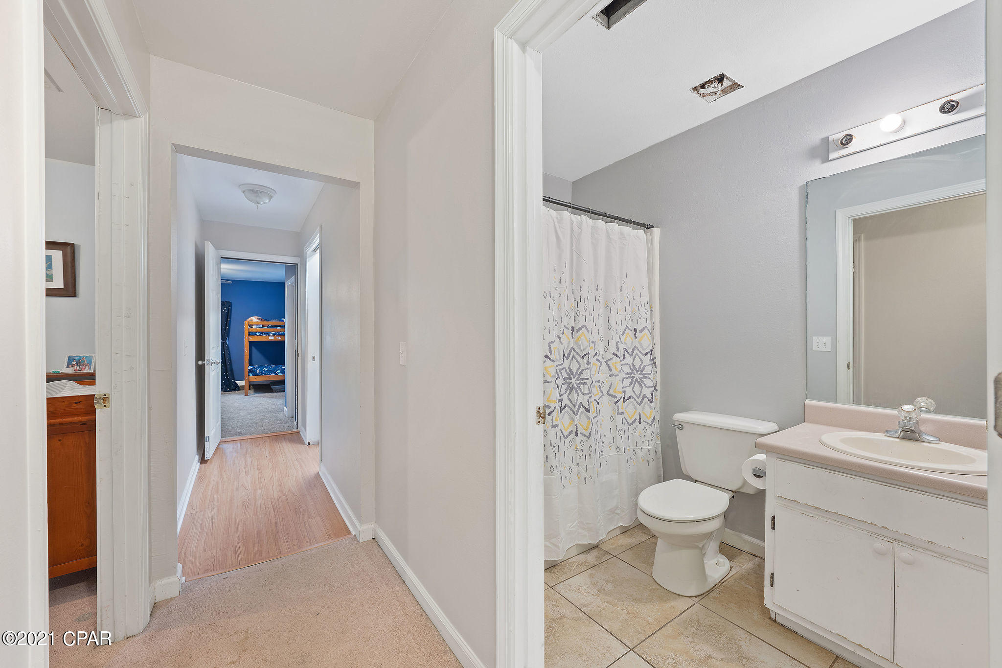 Pine Tree Place Unit 1 - Residential