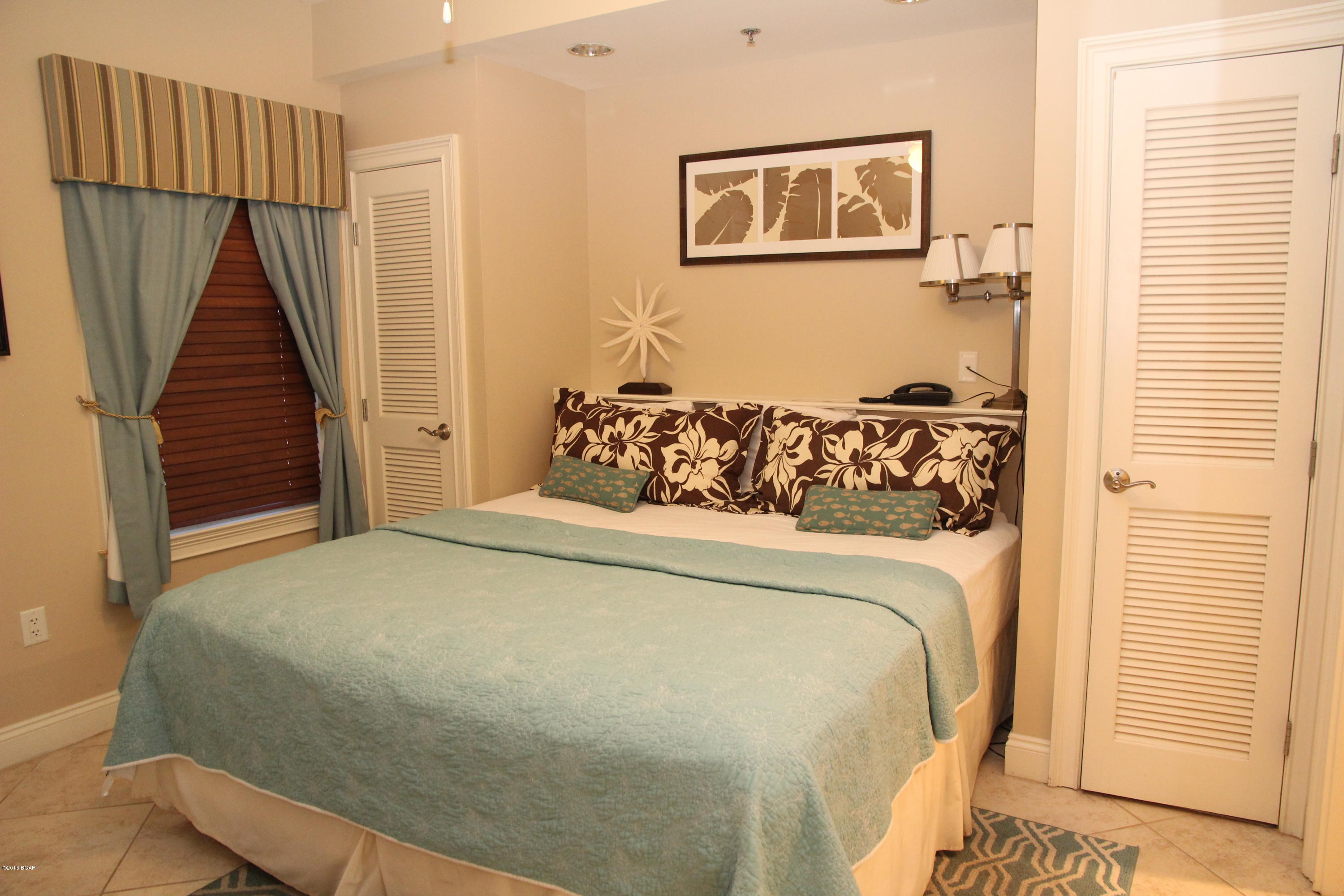 Carillon Beach Inn - Residential