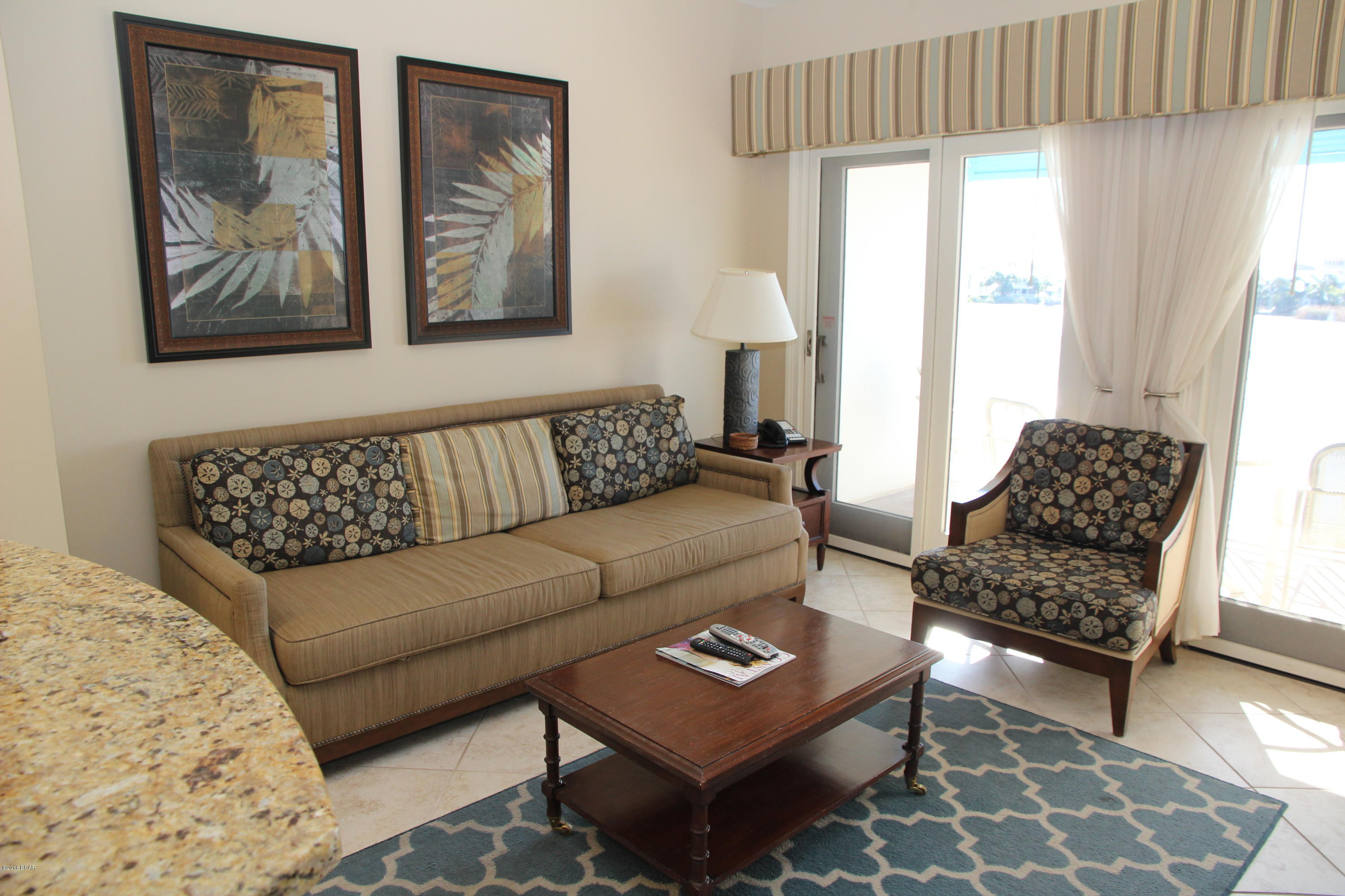 Carillon Beach Inn - Residential