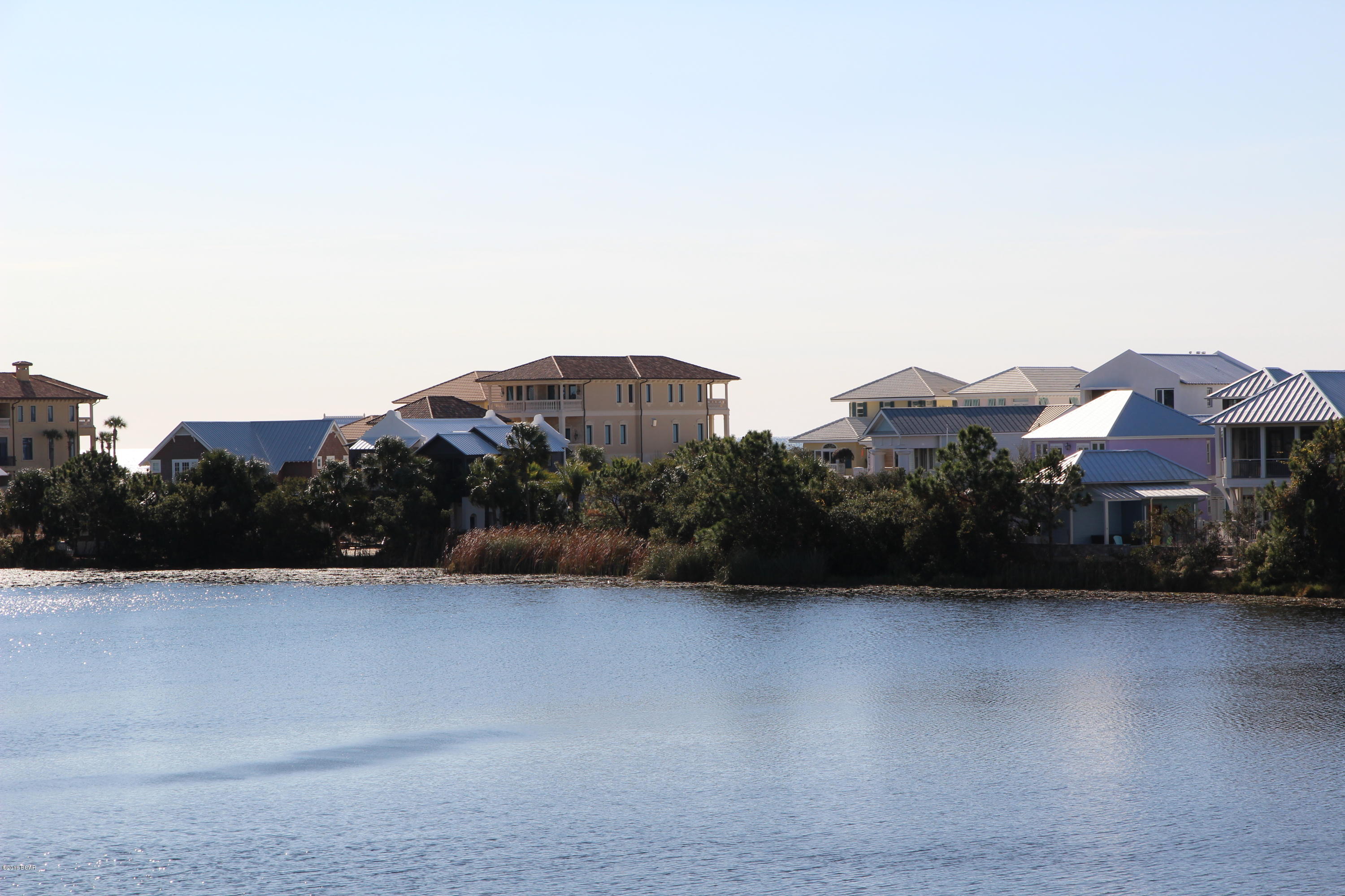 Carillon Beach Inn - Residential