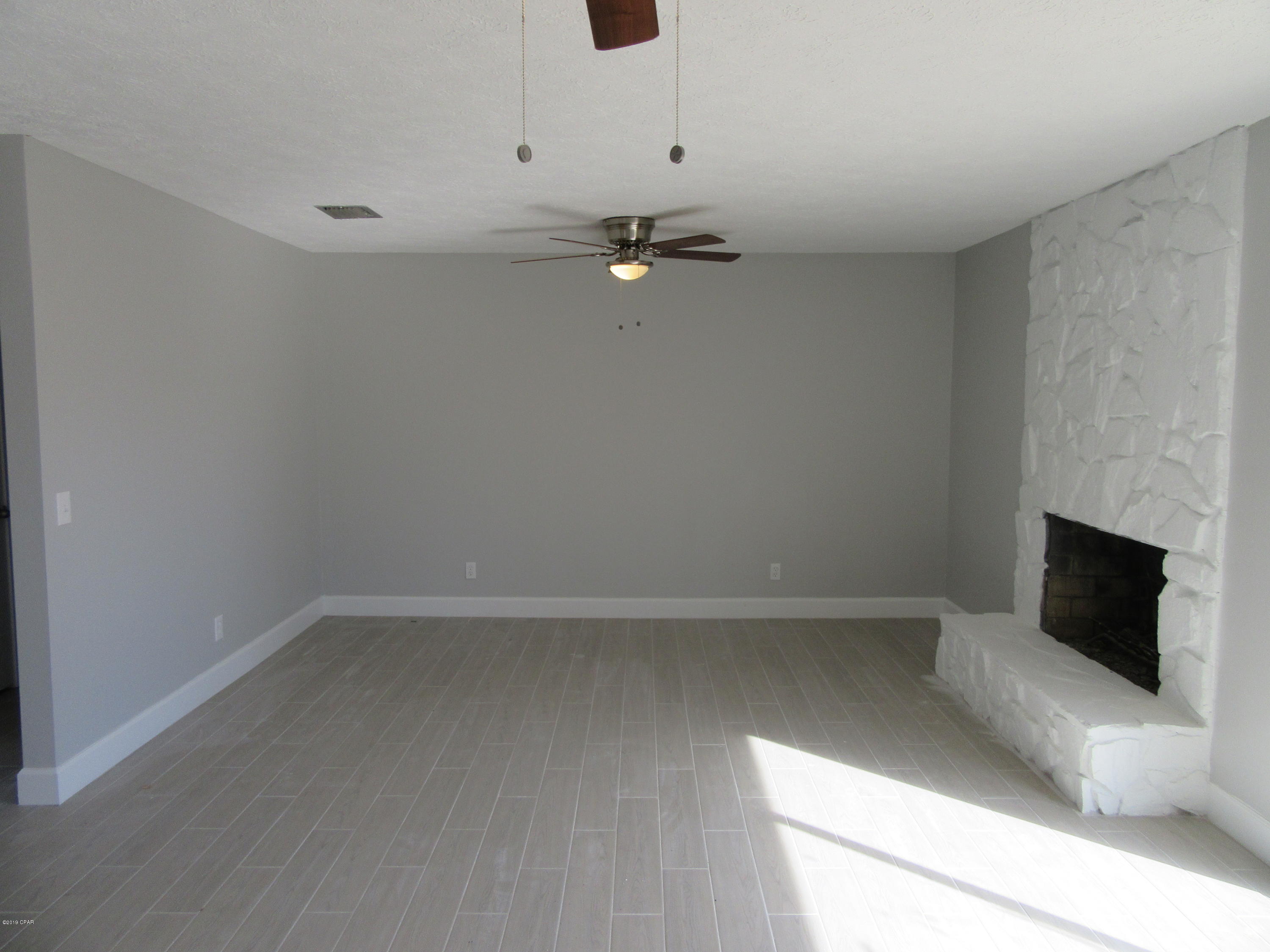 Derby Woods - Residential Lease