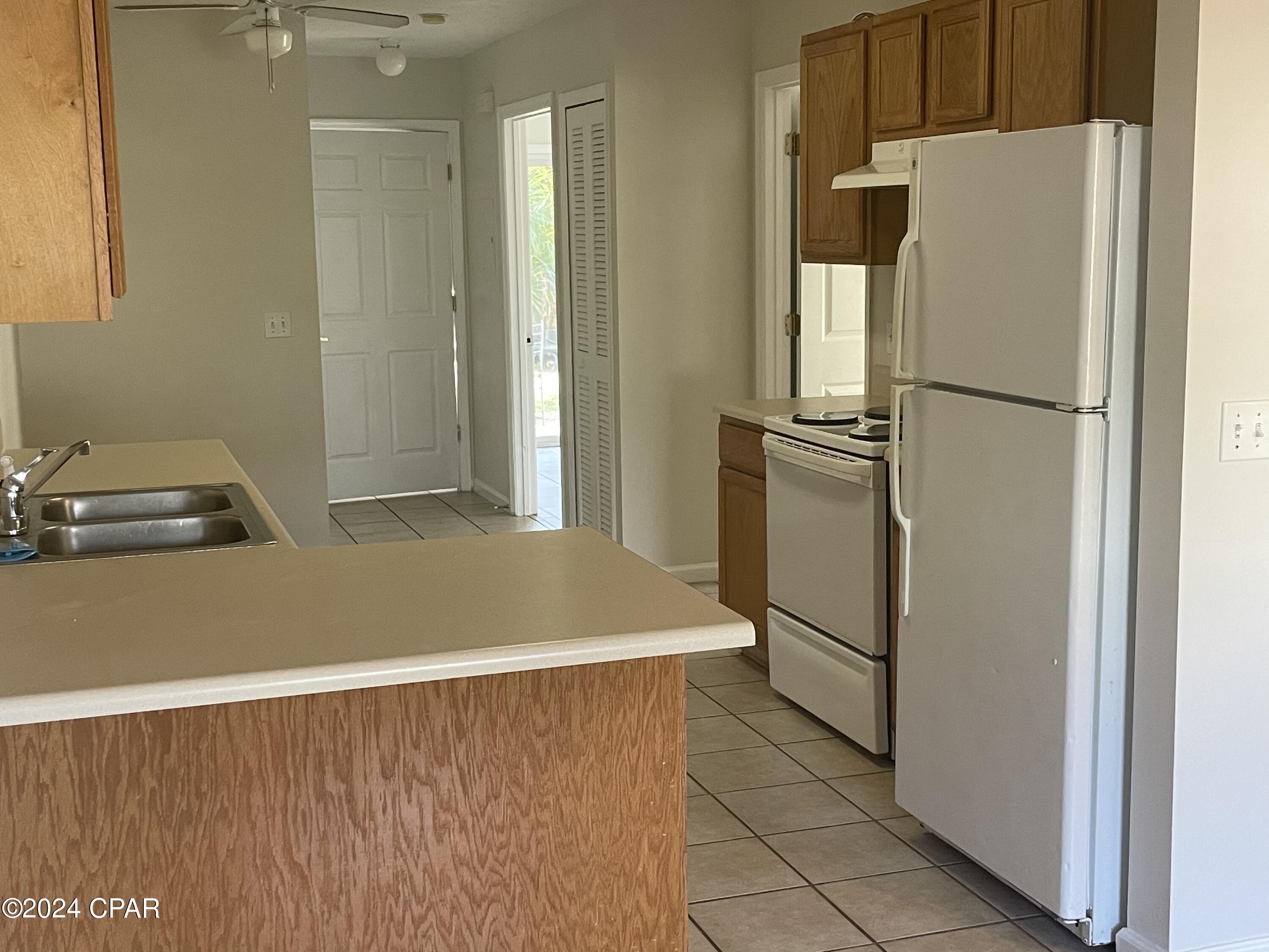 [No Recorded Subdiv] - Residential Lease