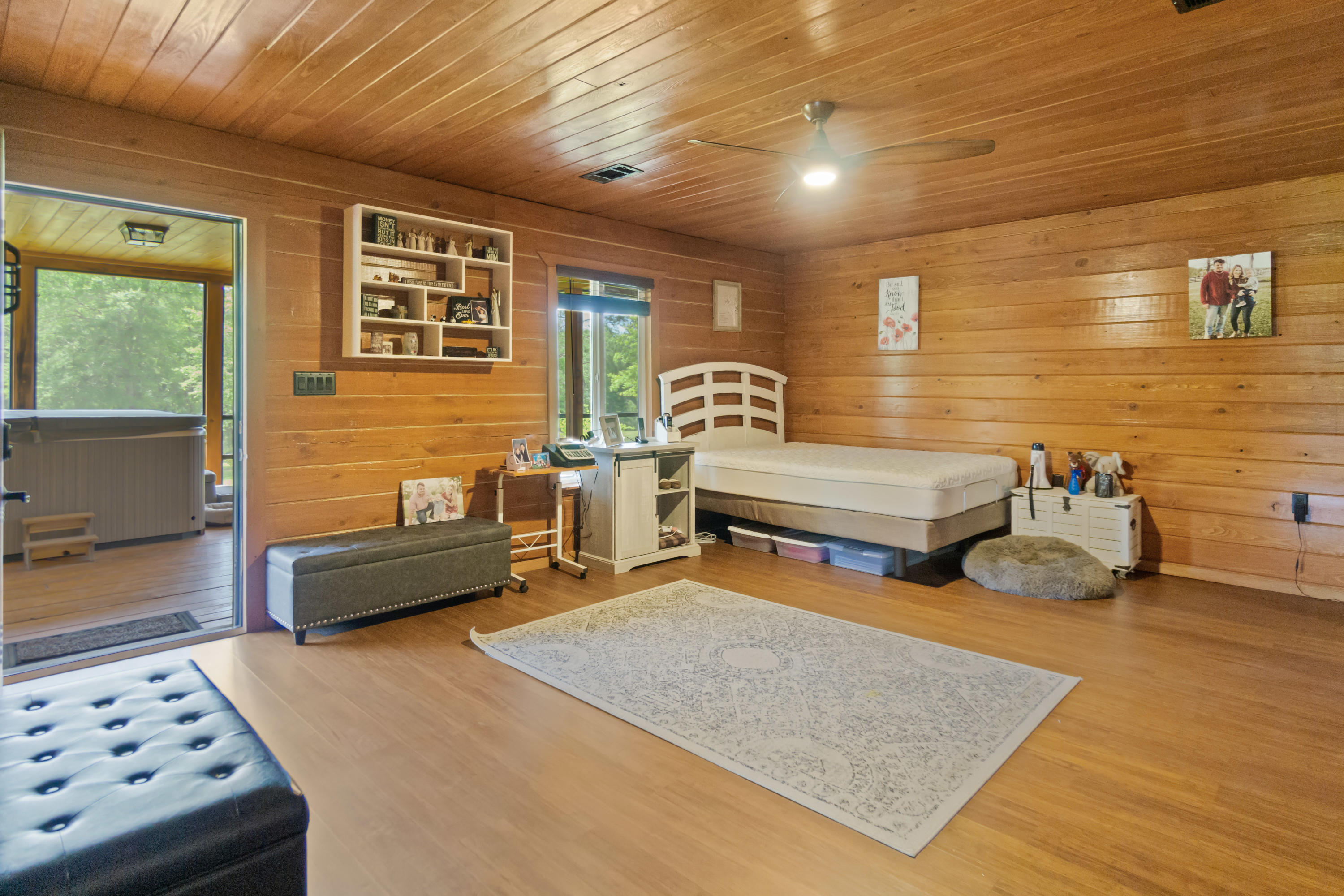 [No Recorded Subdiv] - Residential