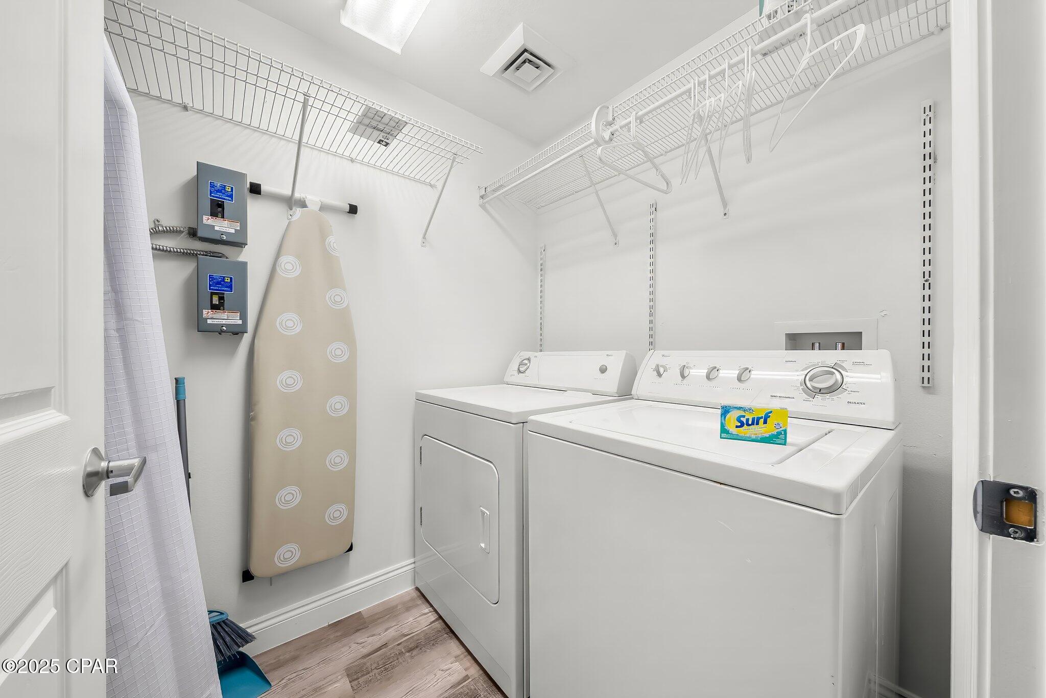 Calypso Towers I - Residential