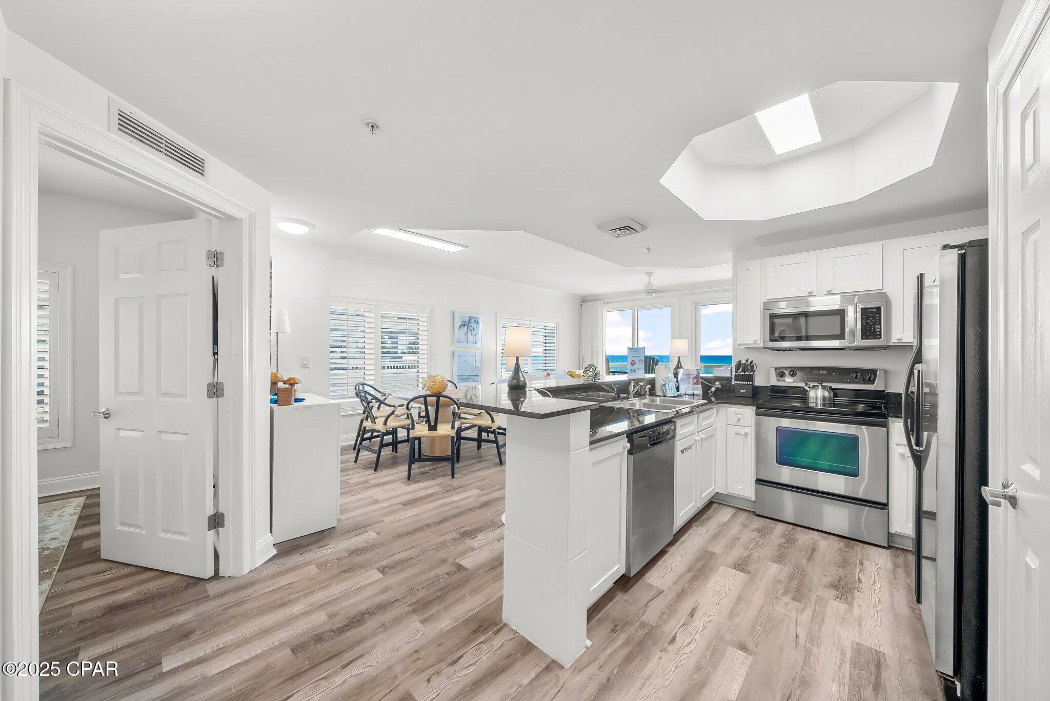 Calypso Towers I - Residential