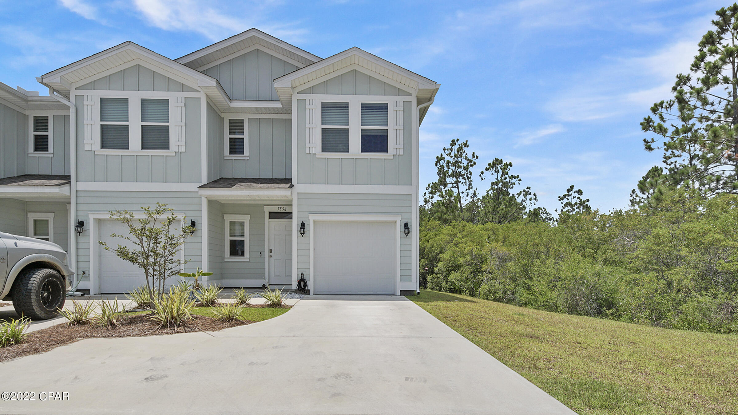 Hathaway Townhomes - Residential Lease