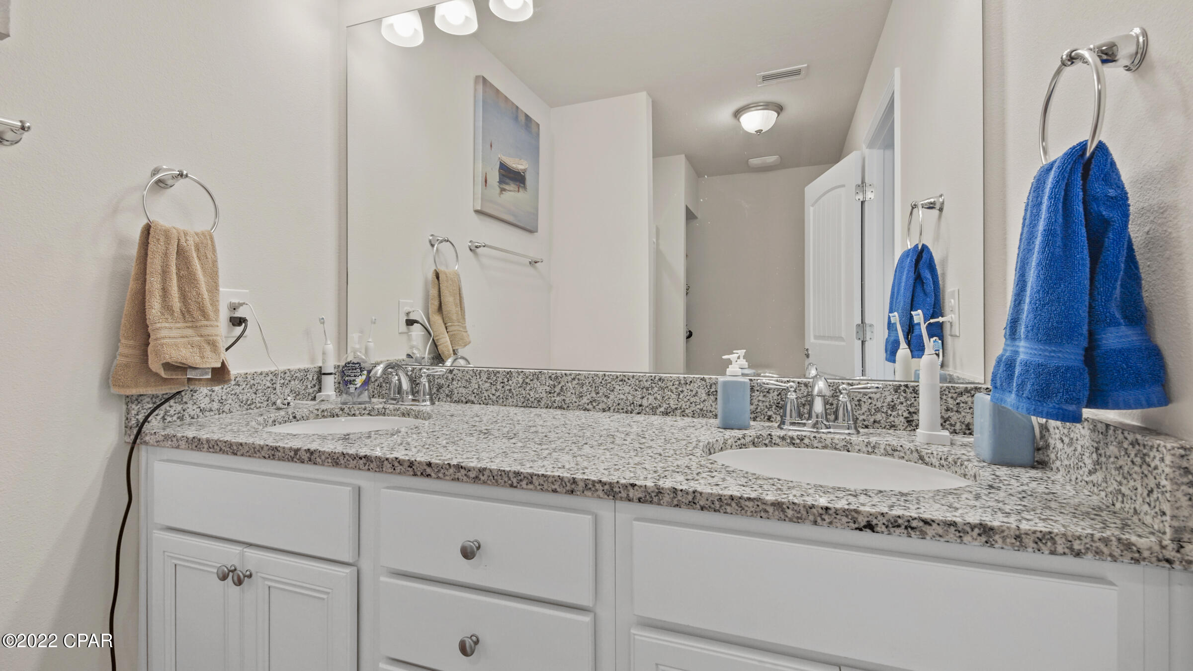 Hathaway Townhomes - Residential Lease