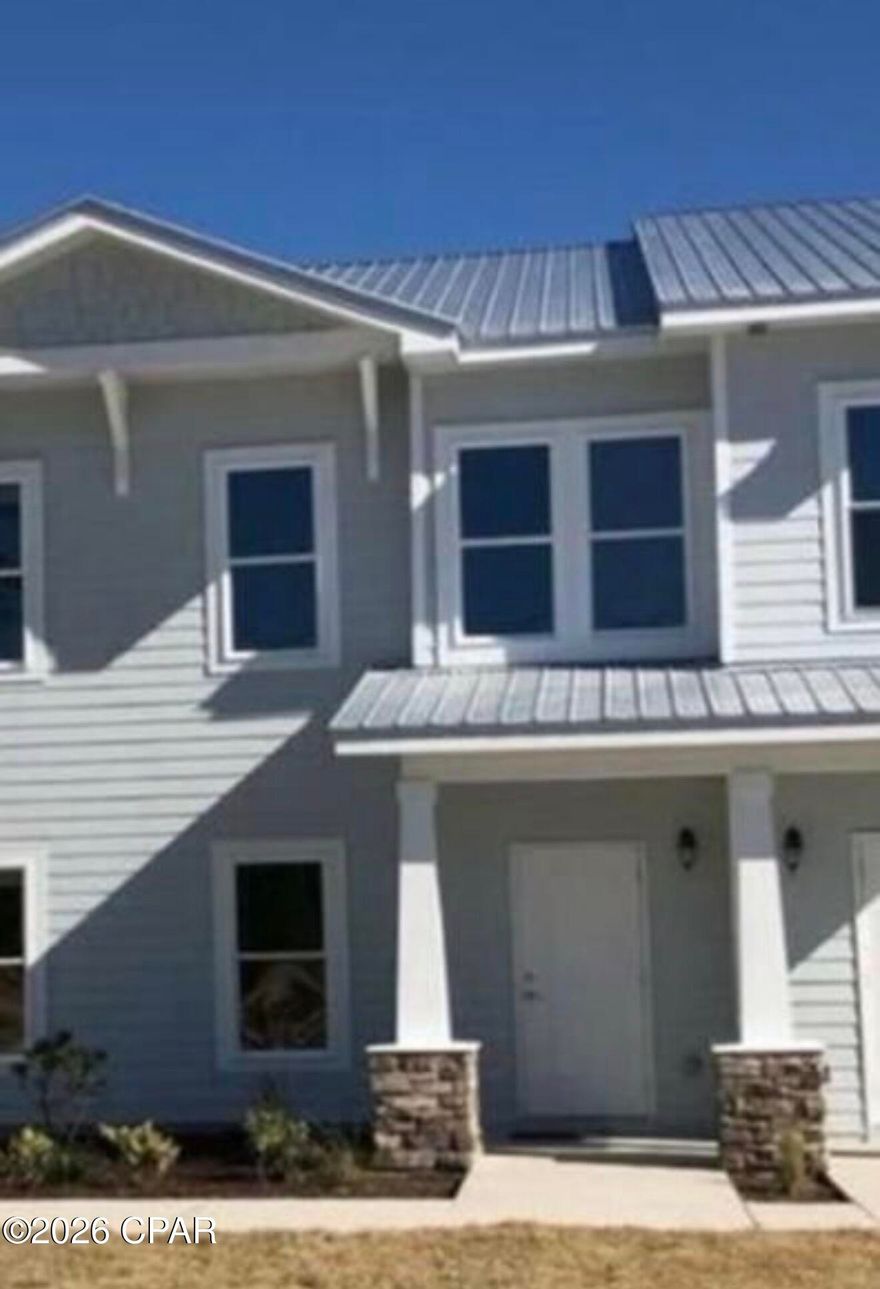 Like-new and well maintained, this 3-bedroom, 2.5-bath home offers a functional layout and low-maintenance living in one of Freeport's fastest-growing areas. Ideal as a primary residence, second home, or long-term investment, the property provides convenient access to Hwy 331, local schools, shopping, and dining, while being just a short drive to the beaches of Scenic 30A. Located in a quiet community with new and expanding amenities, this home combines comfort, location, and value.