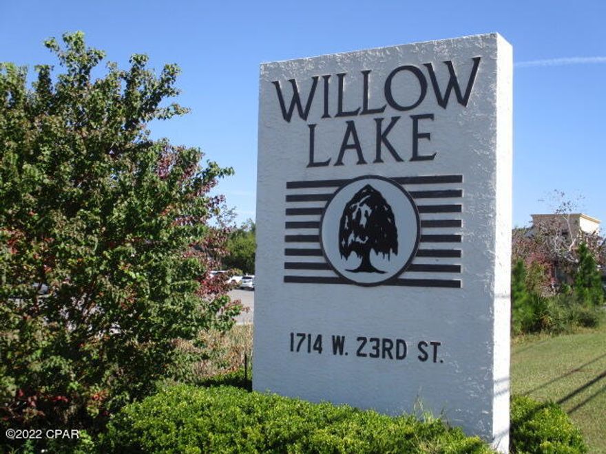 Very nice office in Willow Lake, an office park across from Sam's on 23rd Street.  Other businesses in complex include financial services, medical office, optical, mortgage lending, title company (Mason Title) and real estate appraiser / services.  Reception / lobby, two offices, break room and rest room.  Excellent condition.  Tenant pays rent, rent tax (6.5%), electricity and water.  Landlord pays r.e. tax, H.O.A. fees and any repairs.