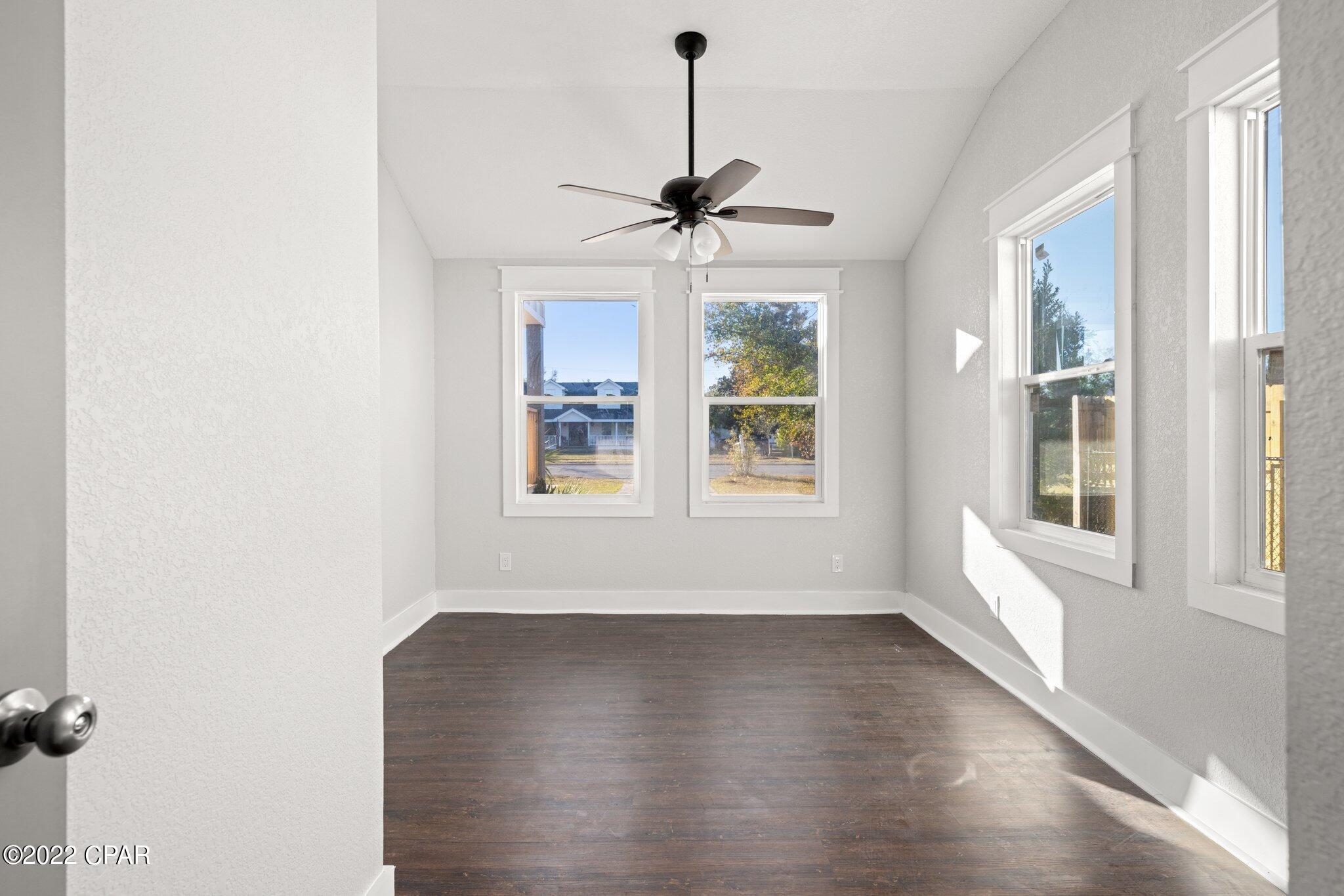 [No Recorded Subdiv] - Residential Lease