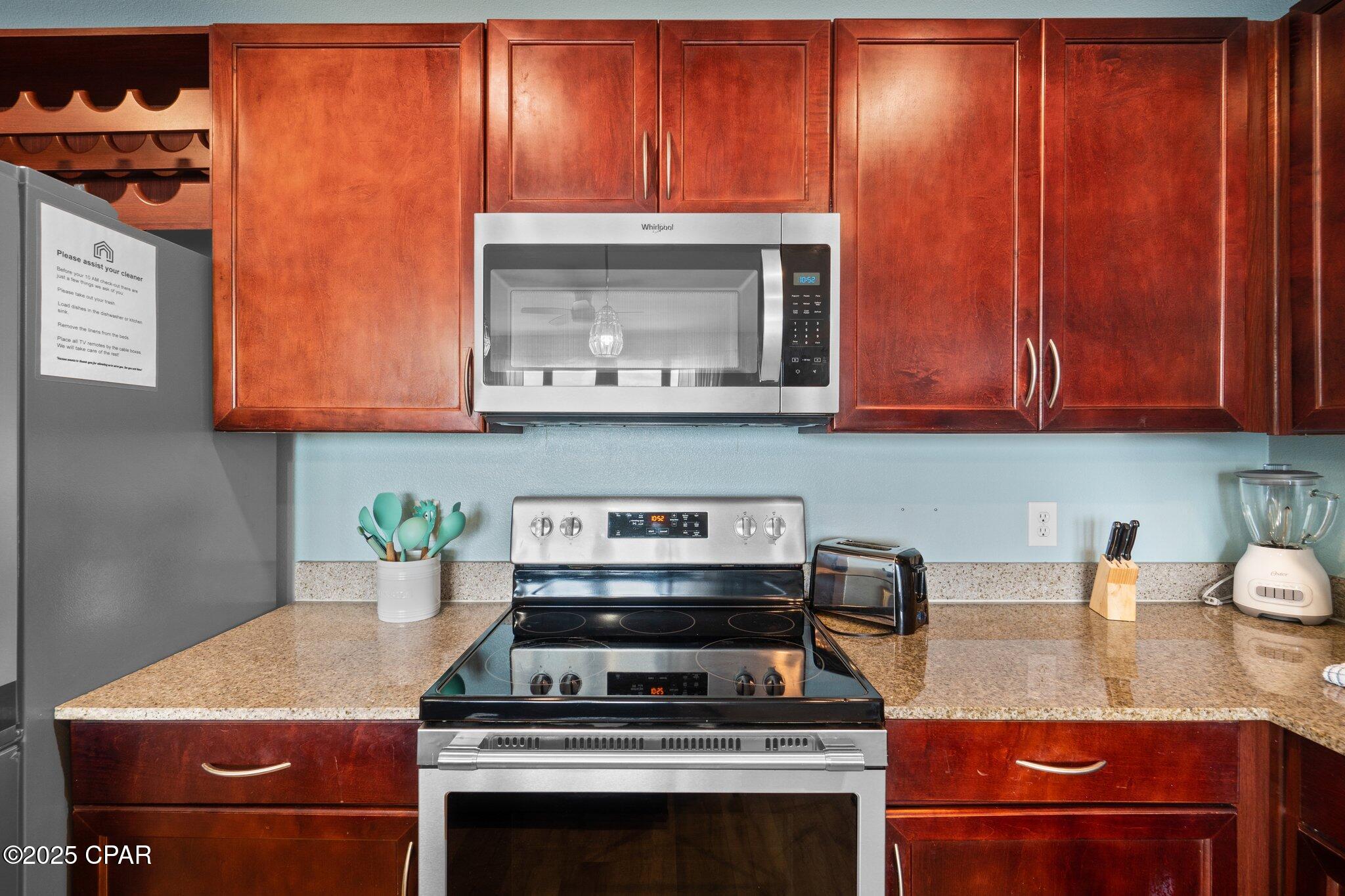 Laketown Wharf - Residential