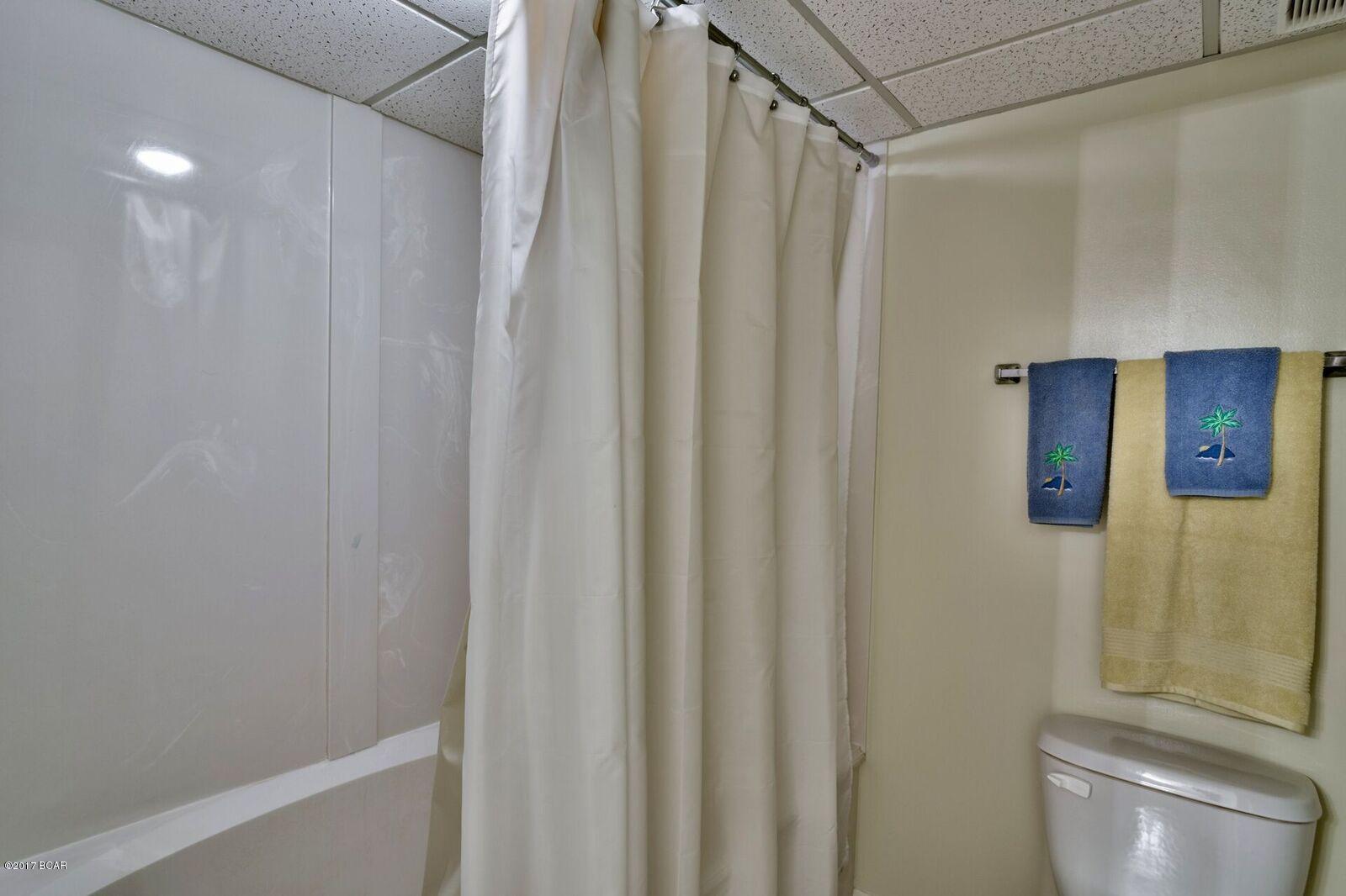 Long Beach 2nd - Residential