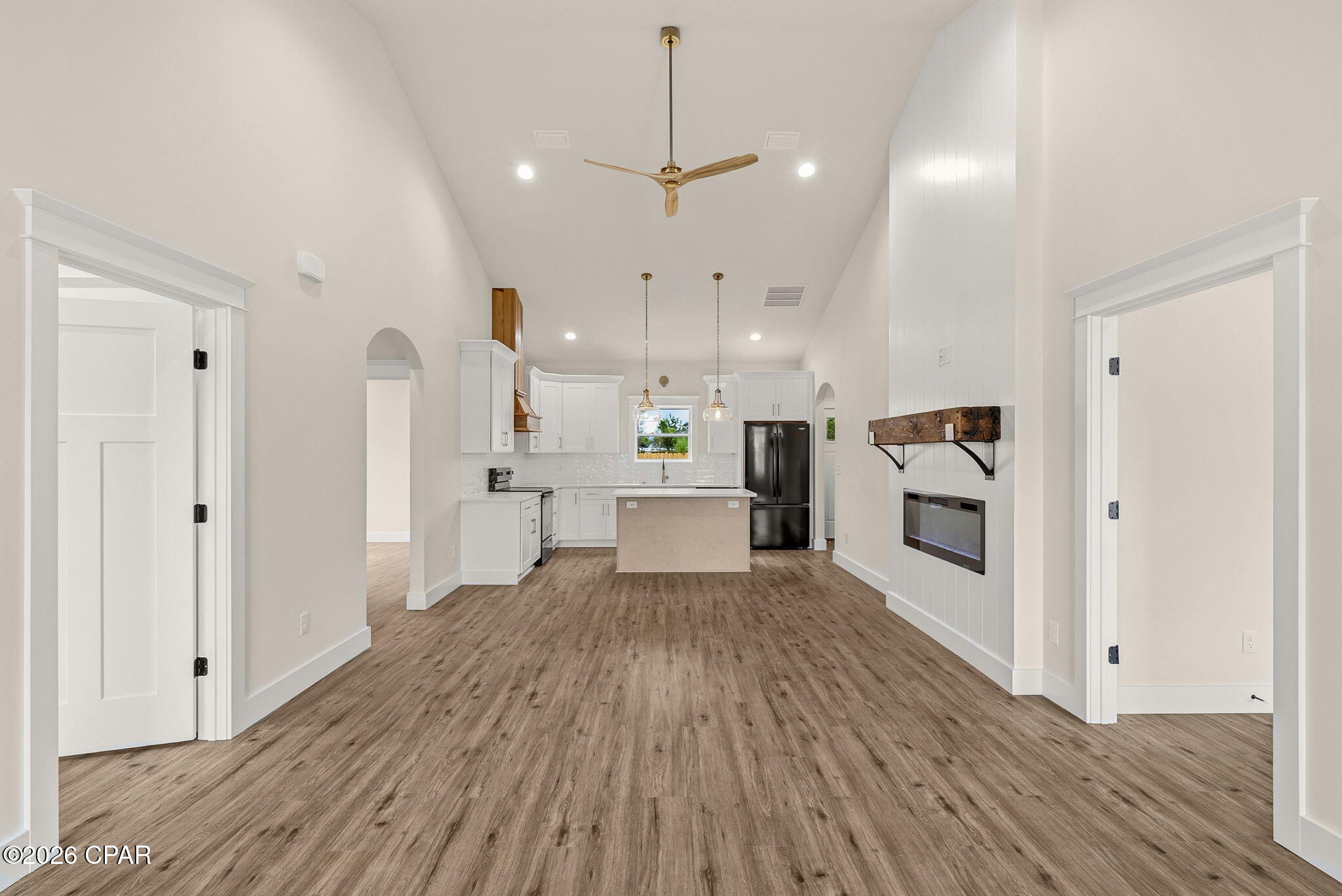 [No Recorded Subdiv] - Residential