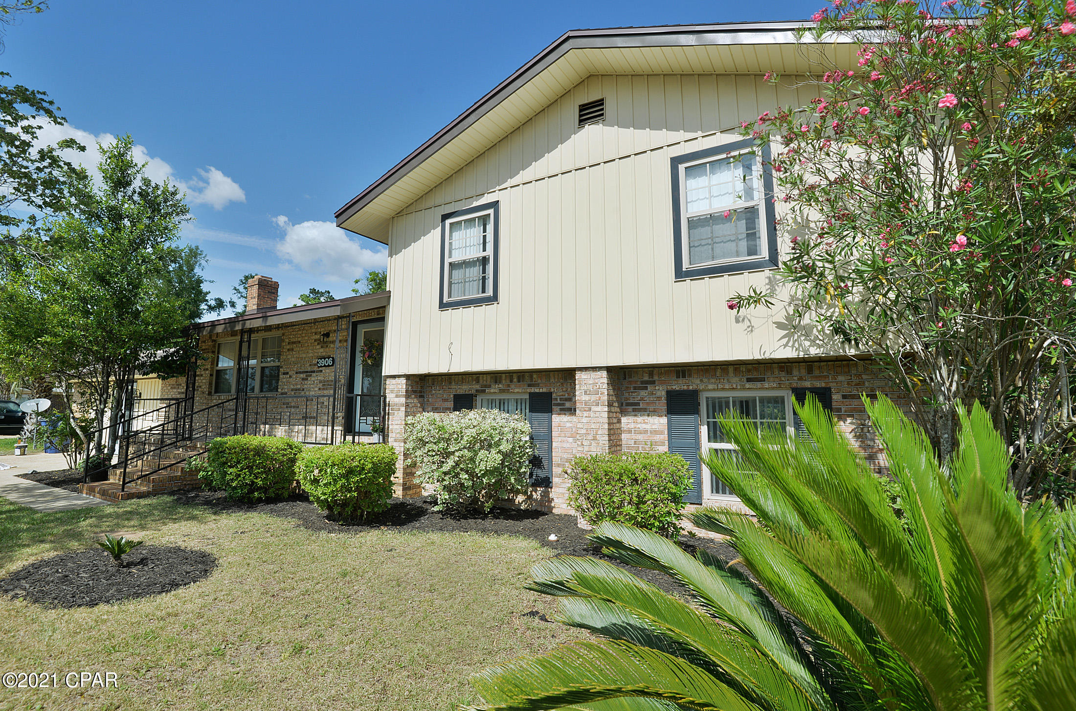 Venetian Villa - Residential