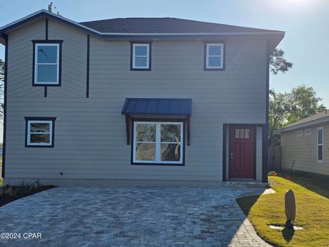 A home in Lynn Haven