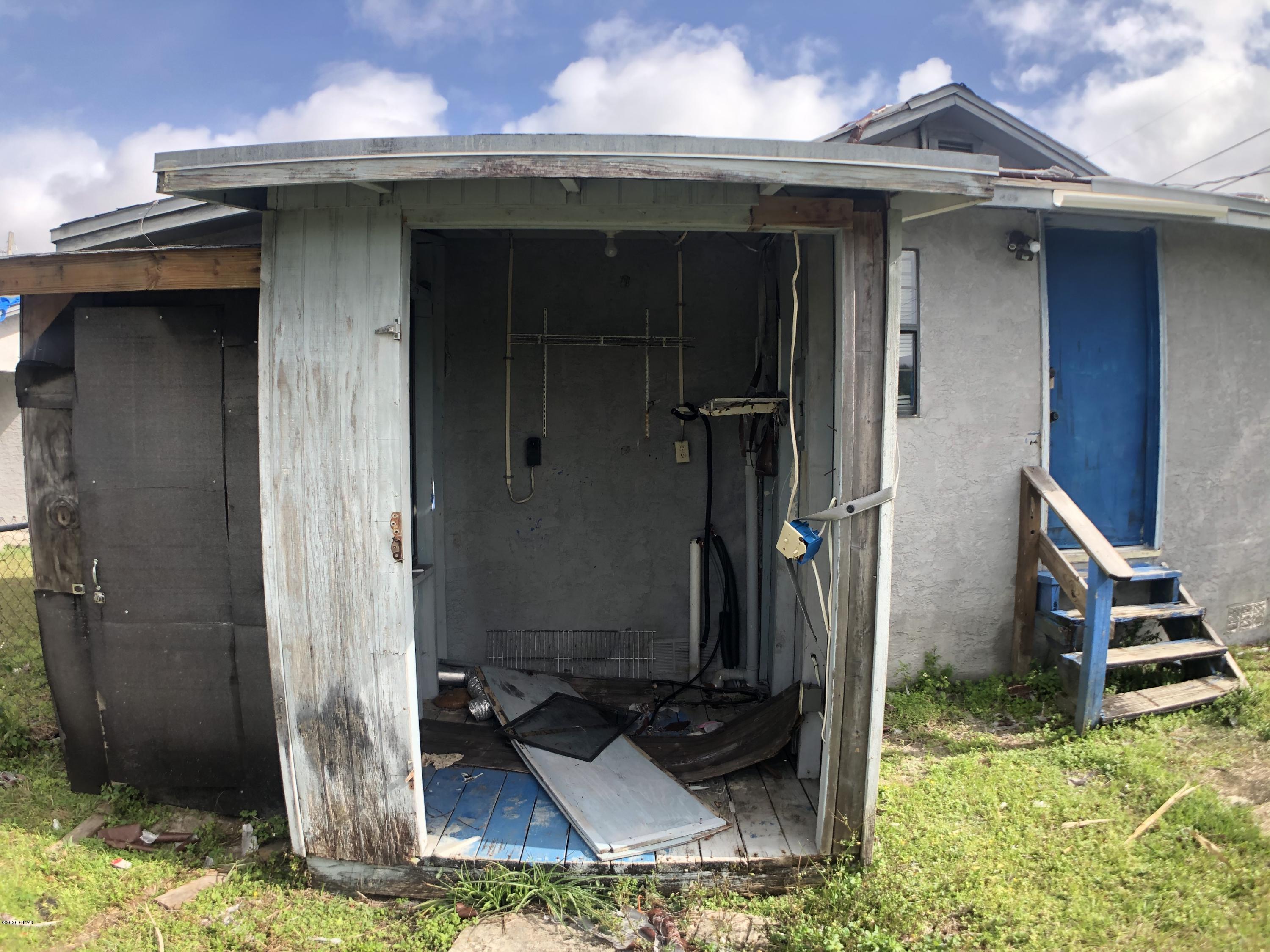 [No Recorded Subdiv] - Residential