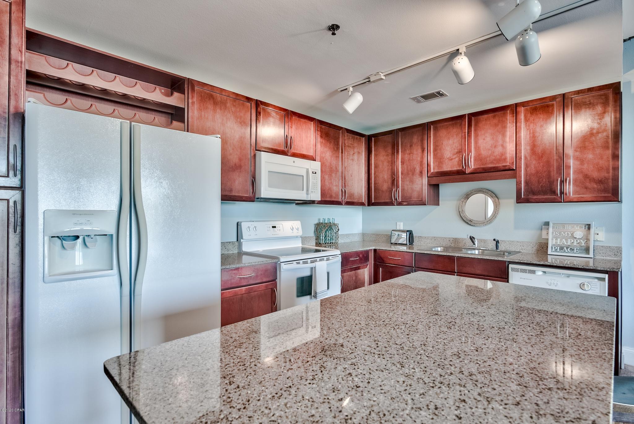 Laketown Wharf Phase II - Residential