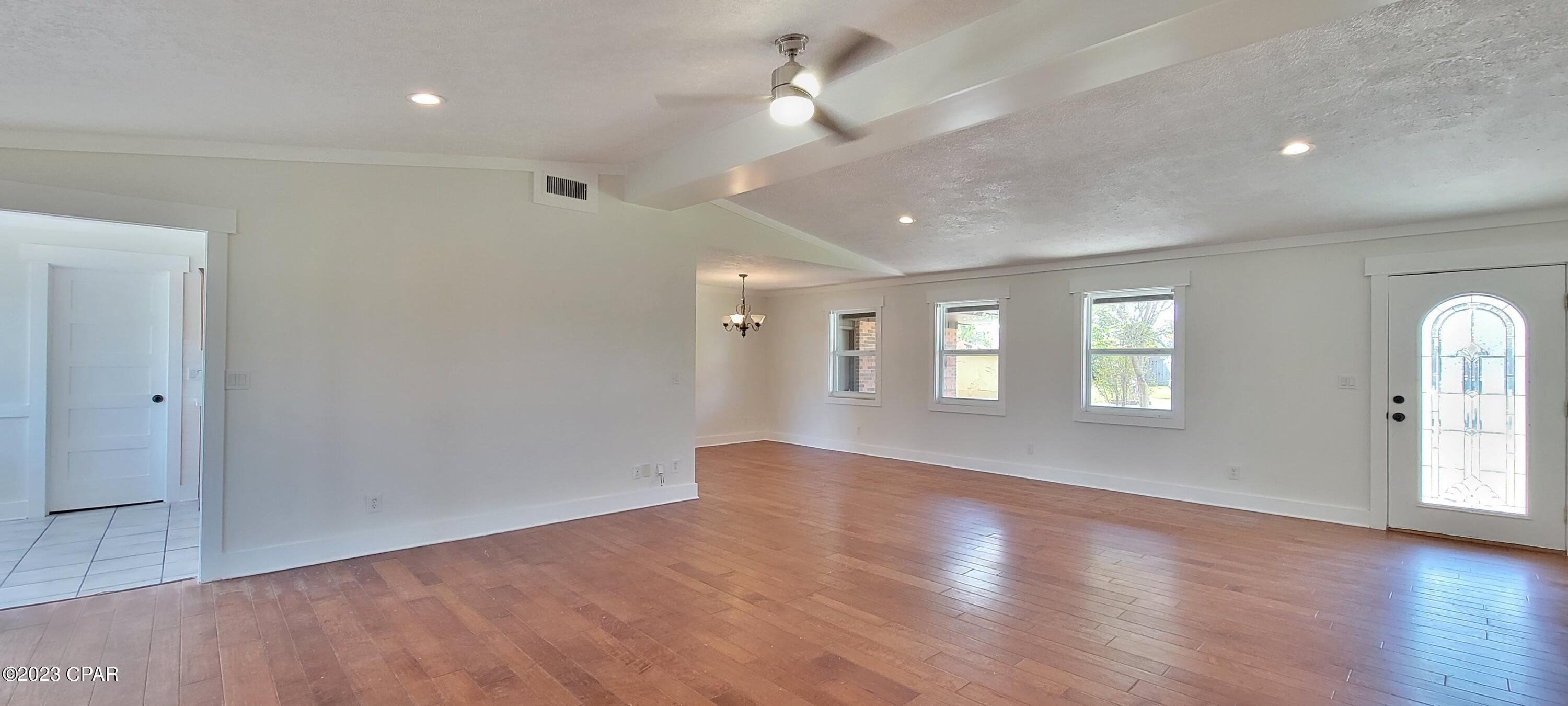 Belaire Estates Replat - Residential