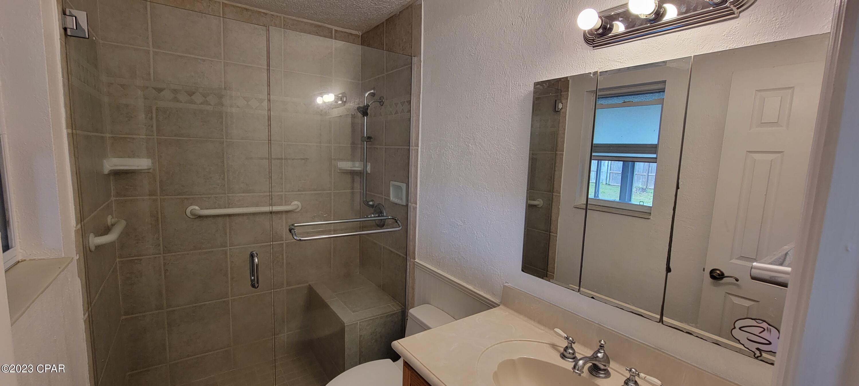 Belaire Estates Replat - Residential