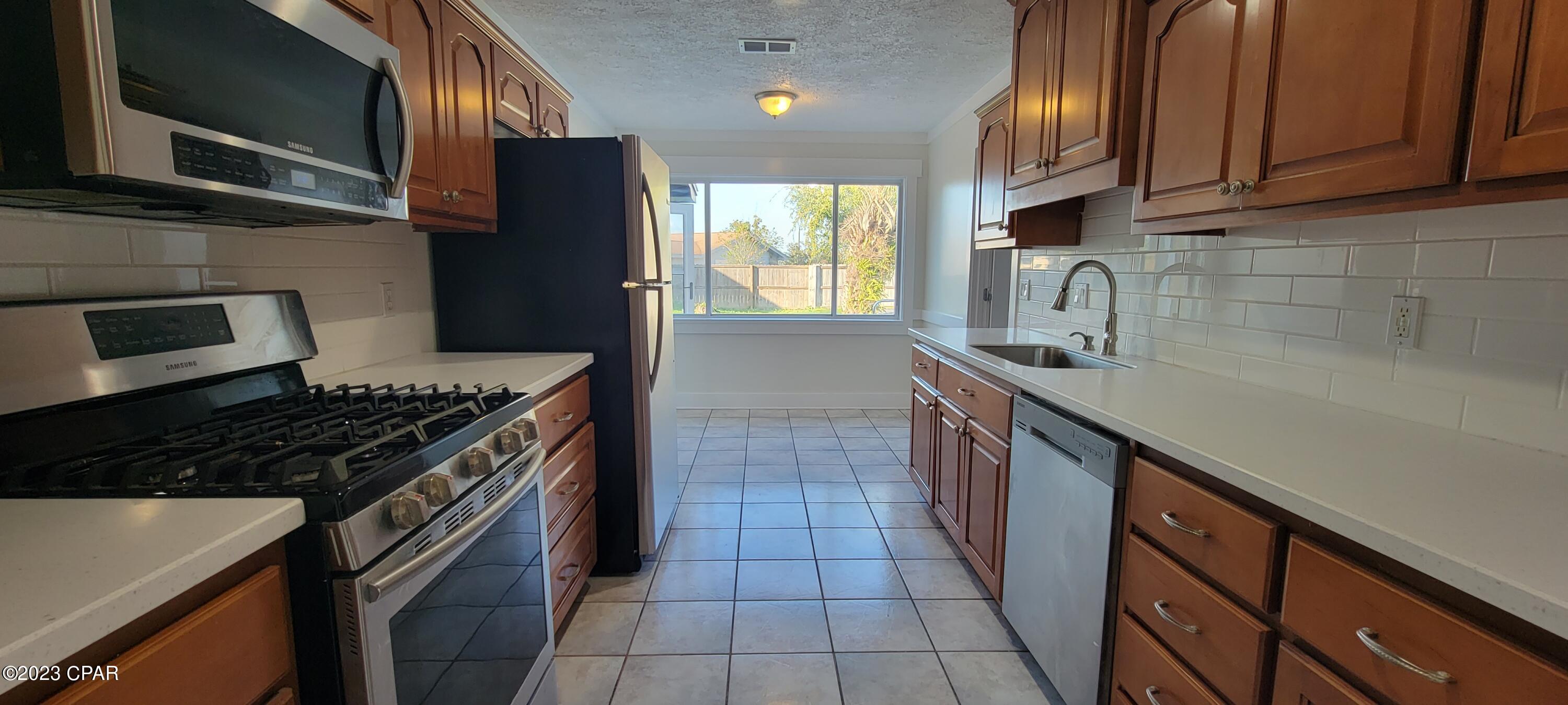 Belaire Estates Replat - Residential