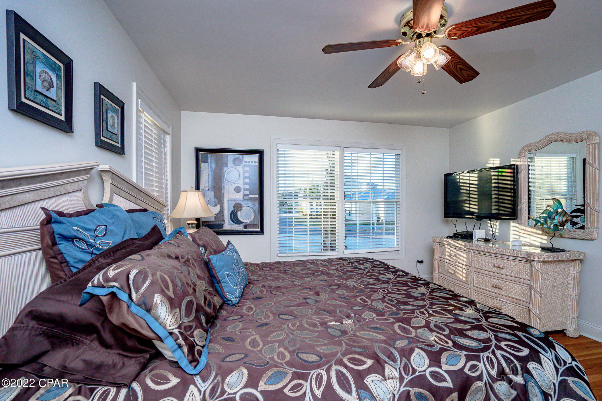 Laguna Beach Estates 9th Add - Residential