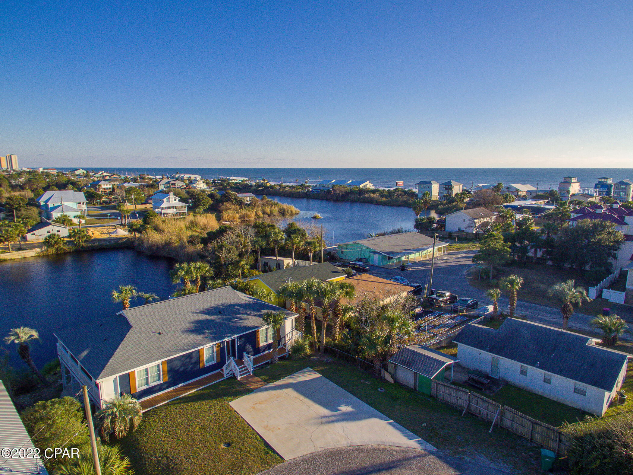 Laguna Beach Estates 9th Add - Residential