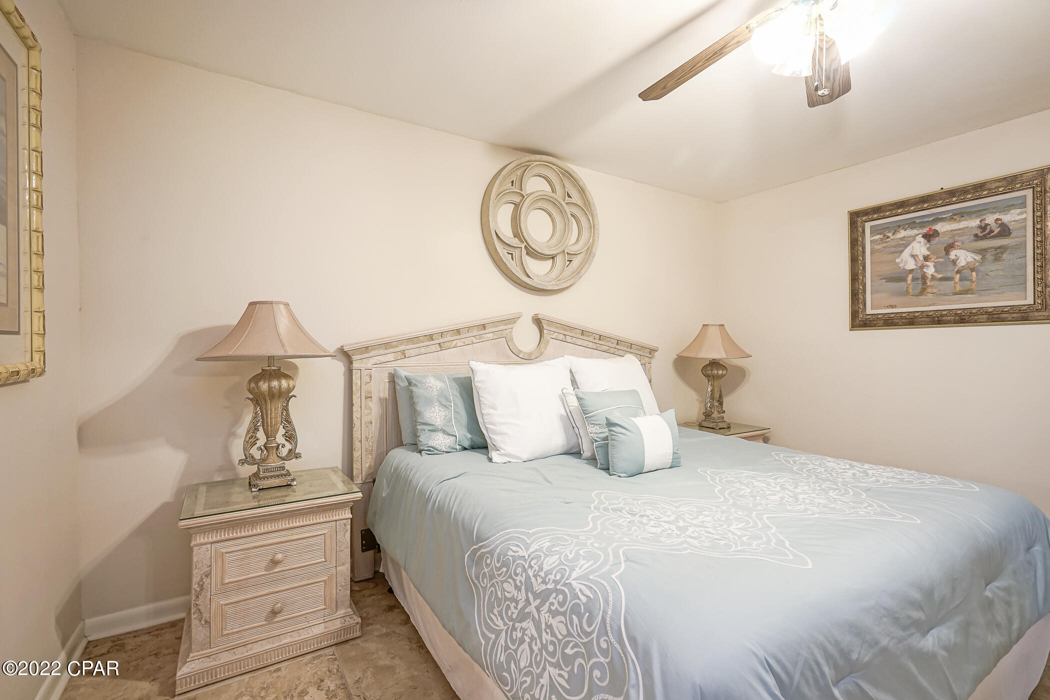 Laguna Beach Estates 9th Add - Residential