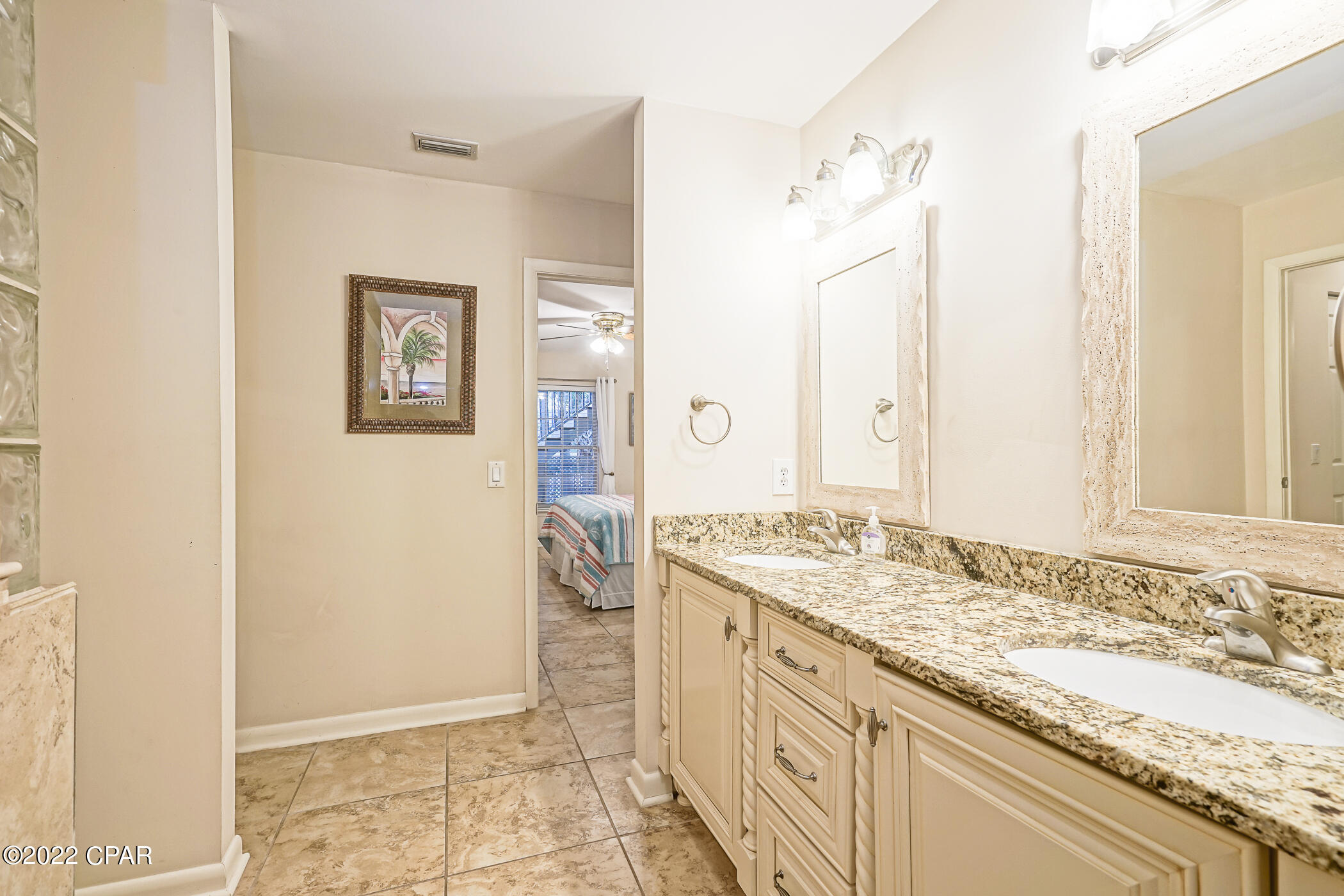 Laguna Beach Estates 9th Add - Residential