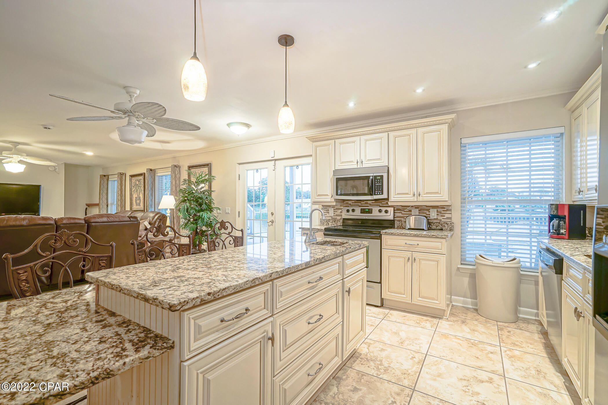 Laguna Beach Estates 9th Add - Residential