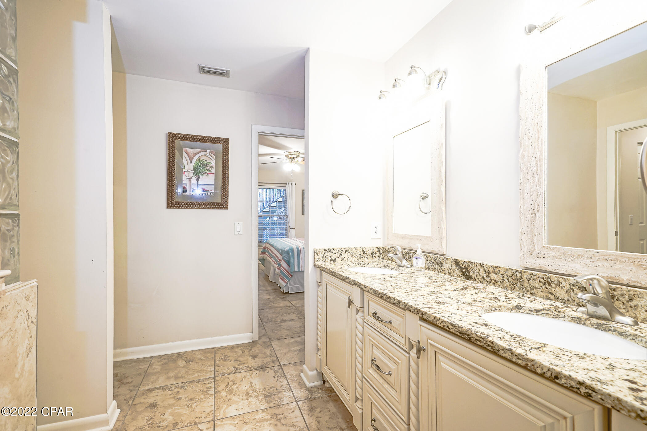 Laguna Beach Estates 9th Add - Residential