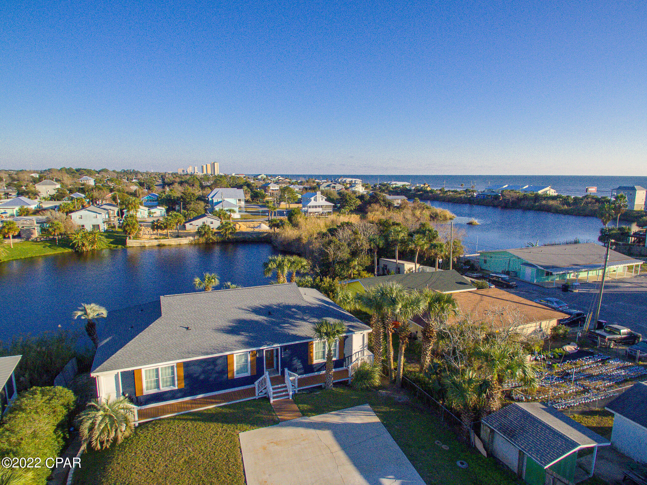 Laguna Beach Estates 9th Add - Residential