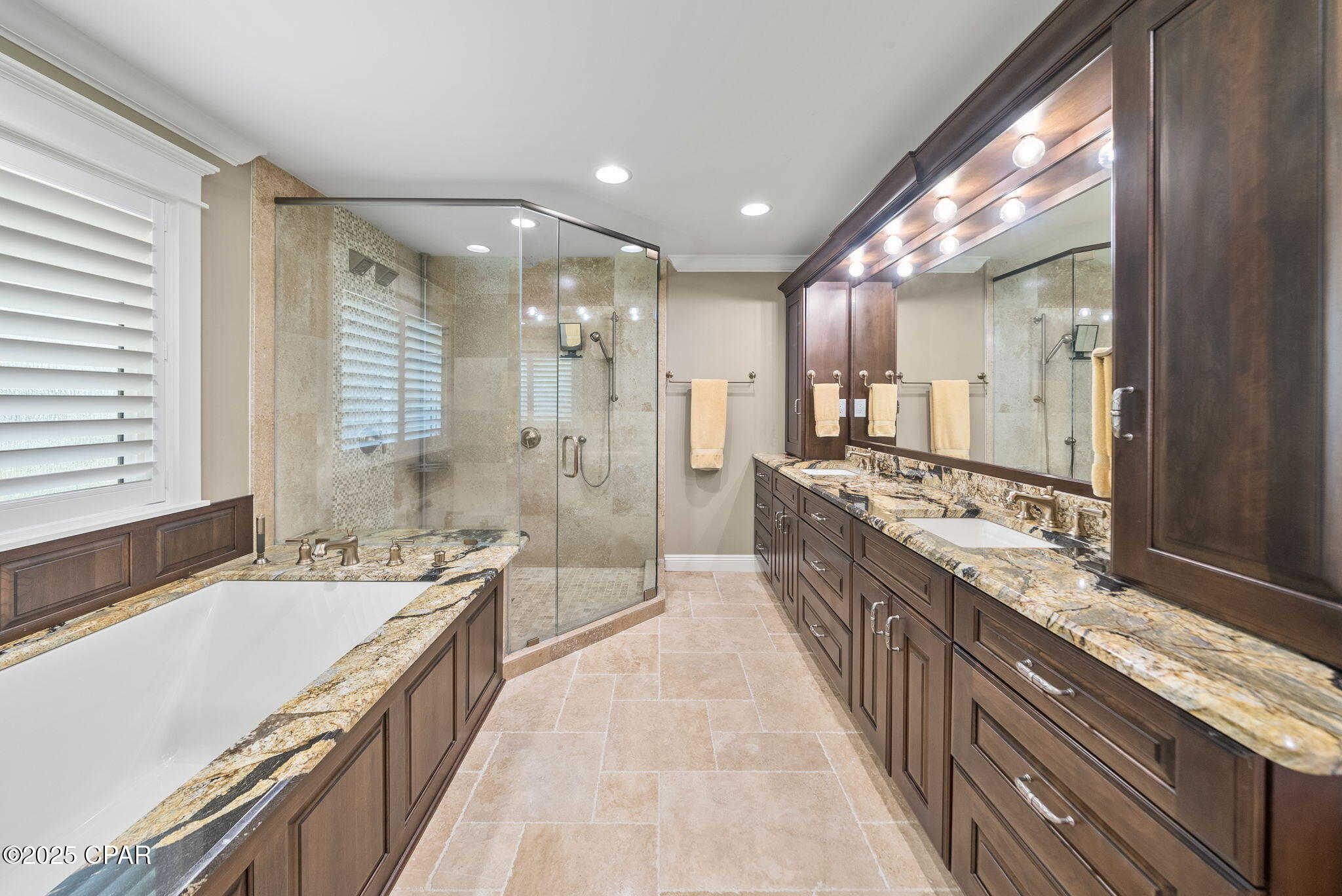 Kings Point - Residential