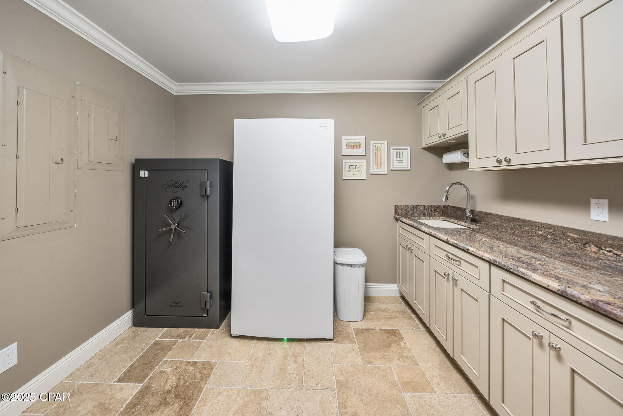 Kings Point - Residential