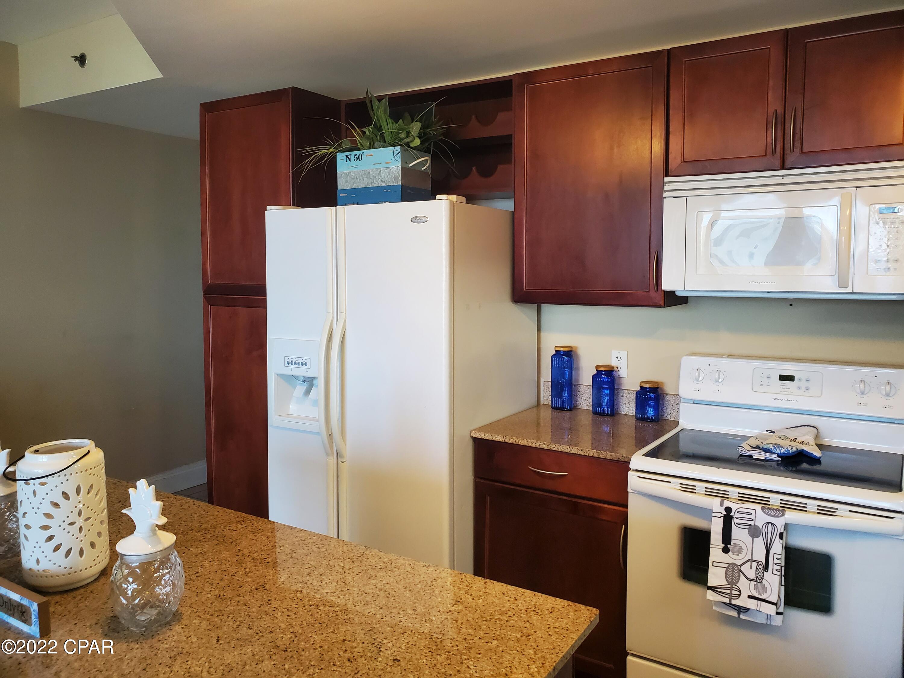 Laketown Wharf - Residential