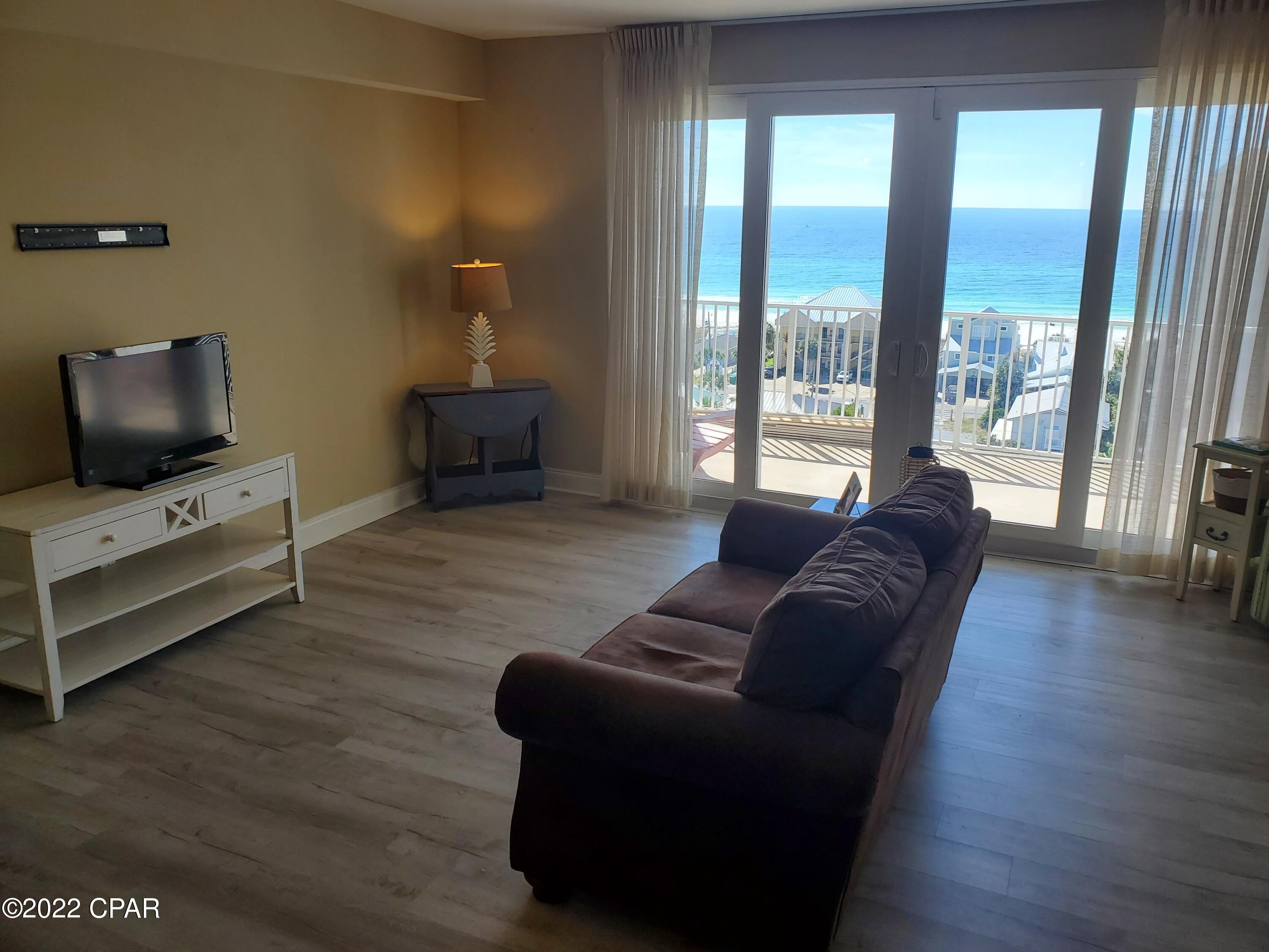 Laketown Wharf - Residential