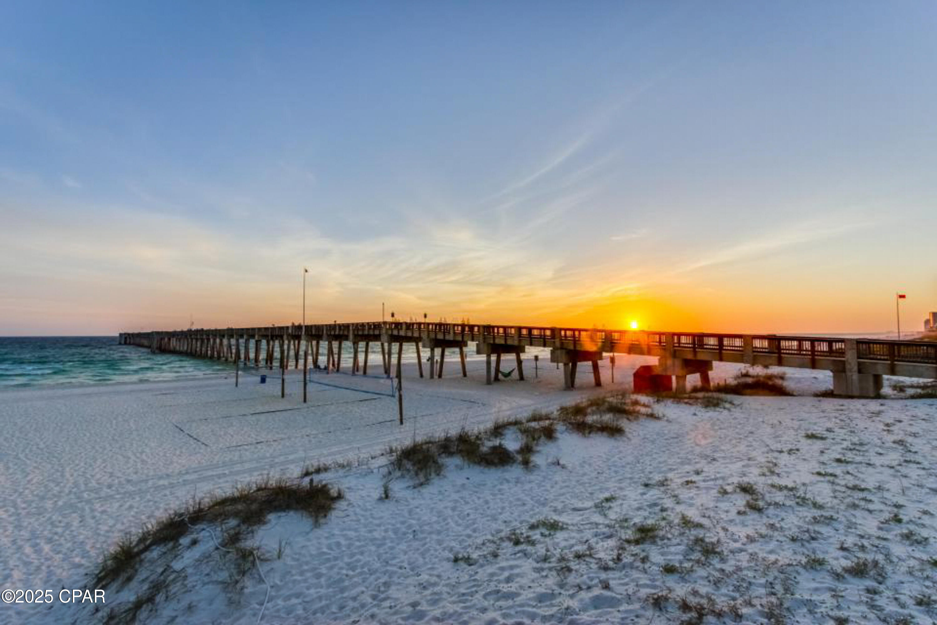 Fontainebleau Terrace - Residential