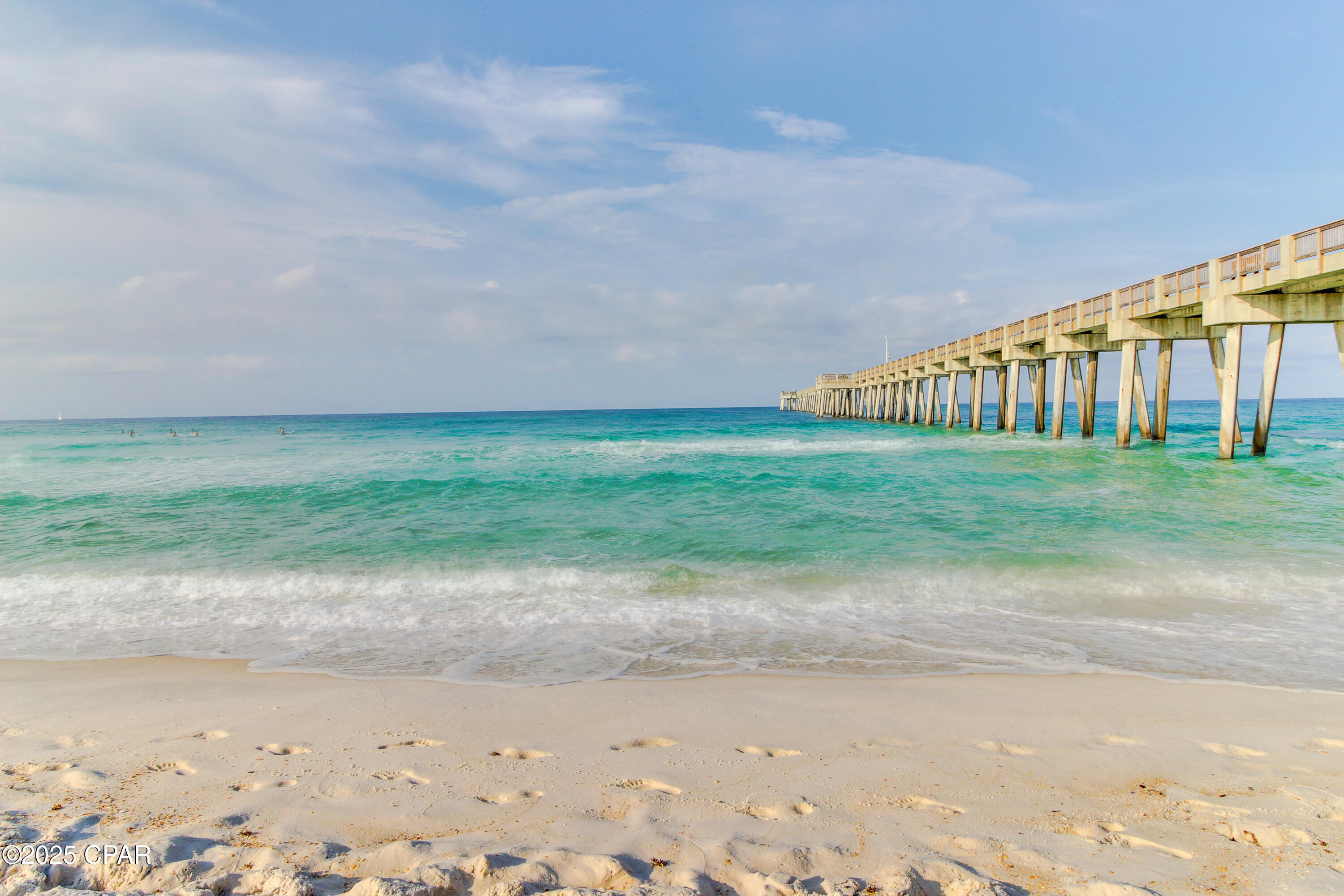Fontainebleau Terrace - Residential