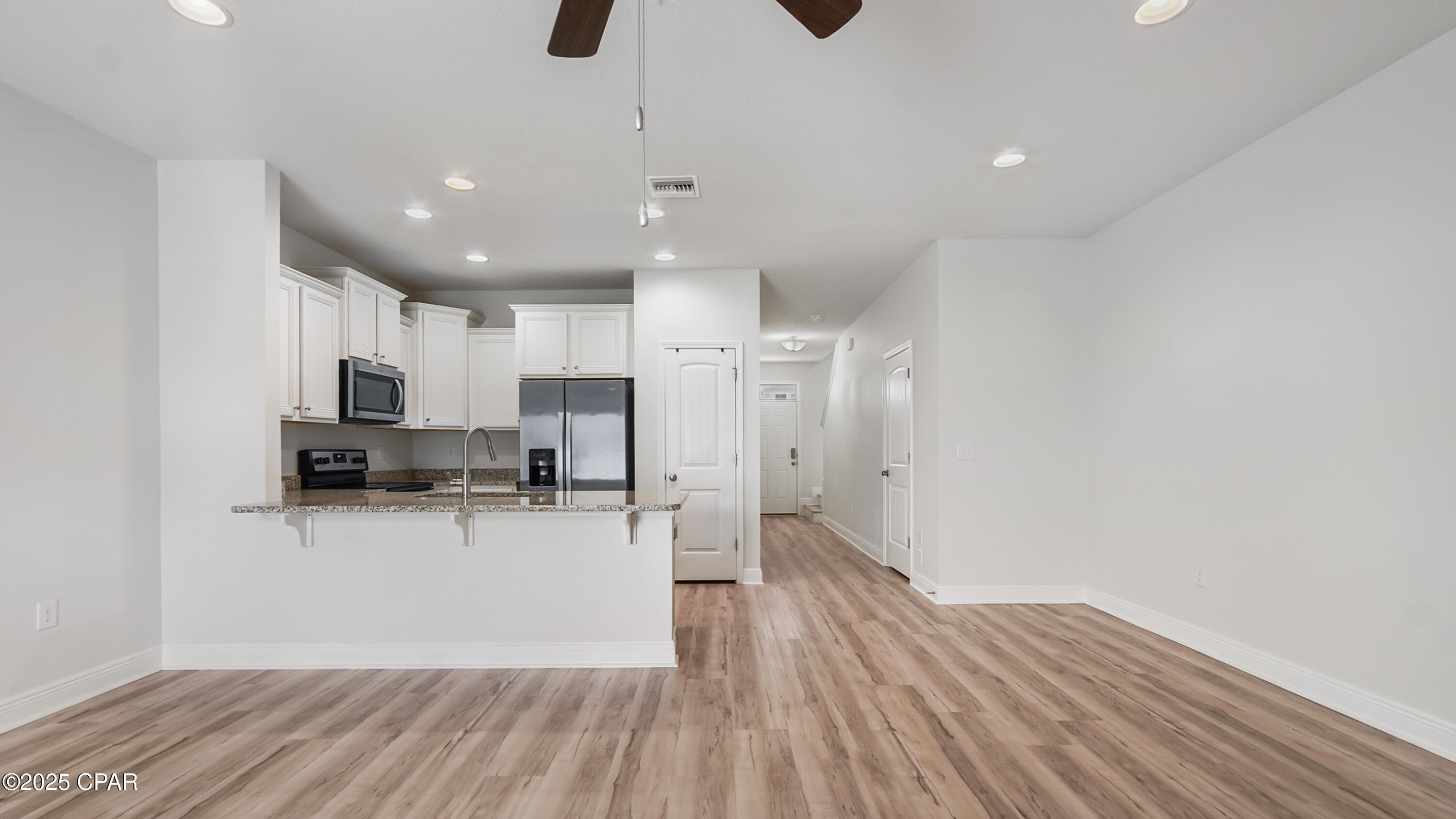 Hathaway Townhomes - Residential Lease