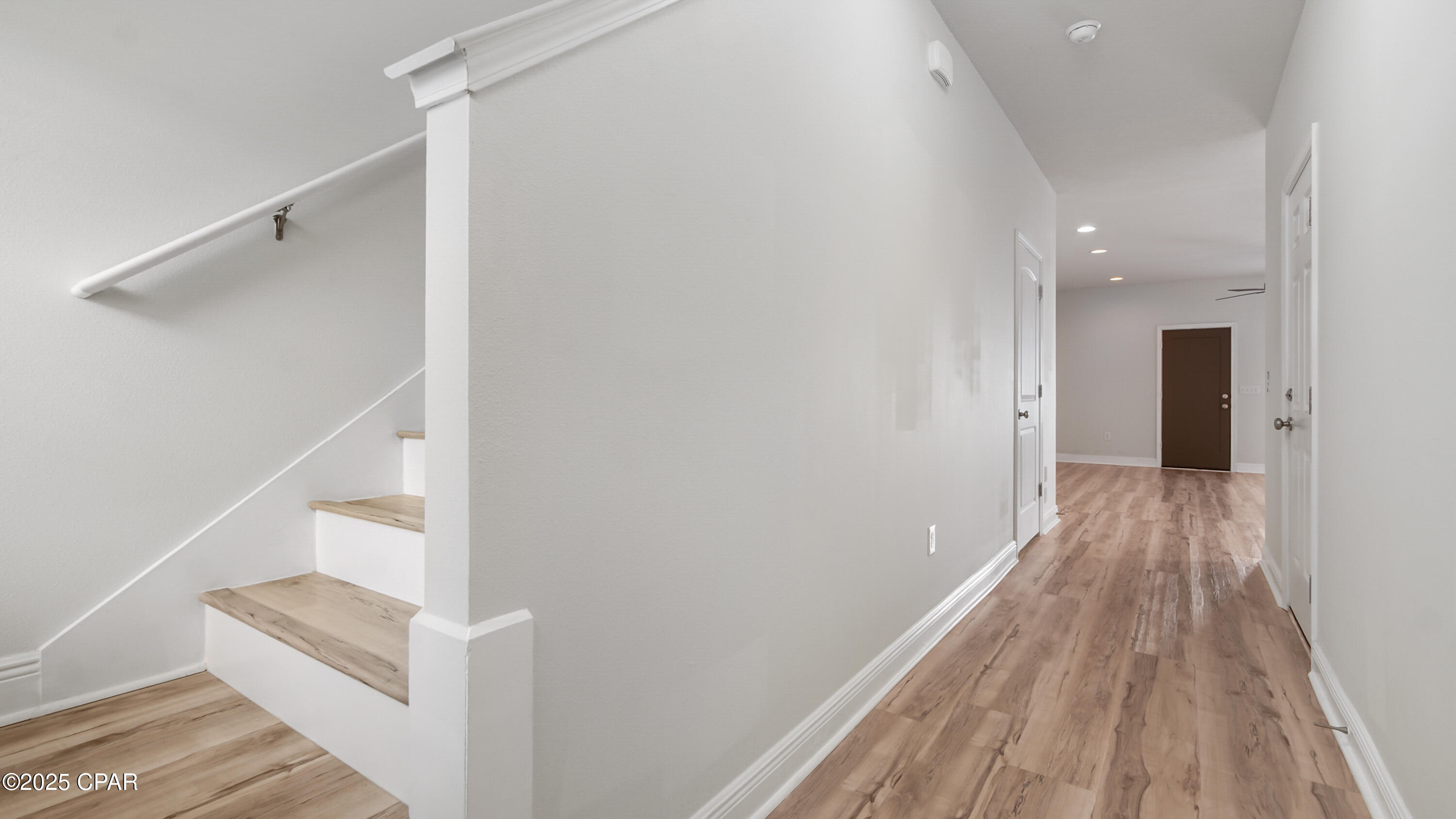 Hathaway Townhomes - Residential Lease