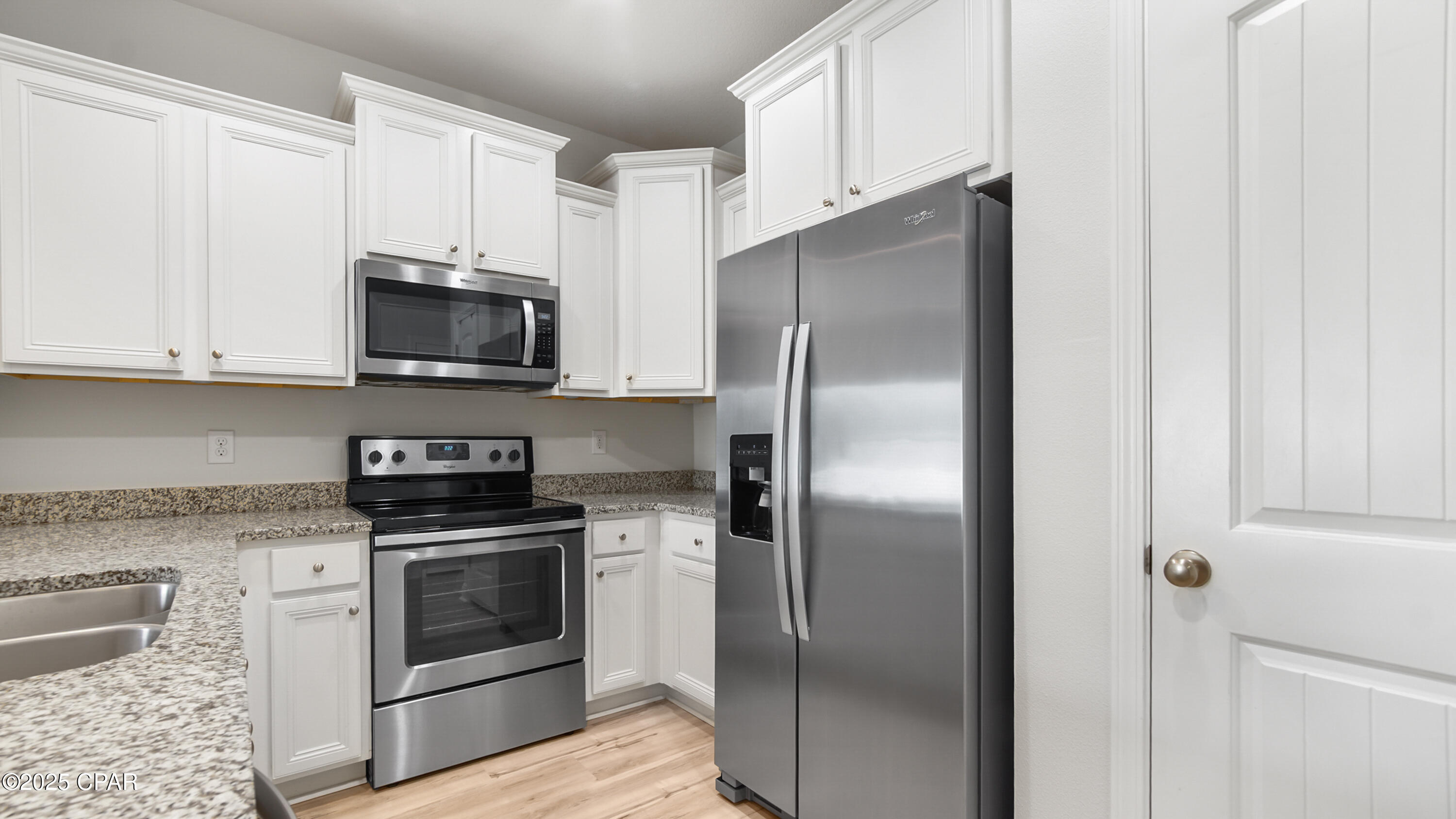 Hathaway Townhomes - Residential Lease