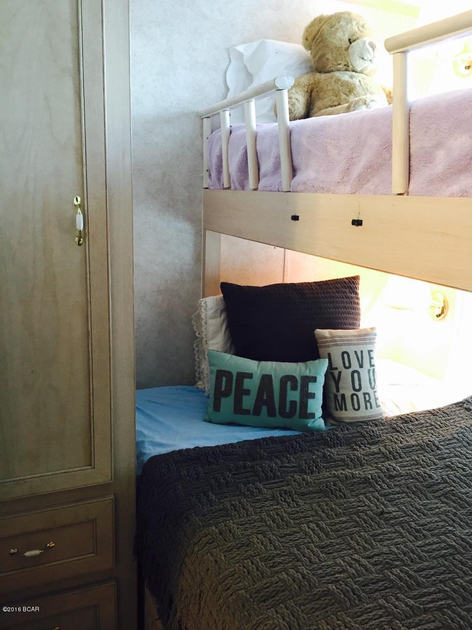 Emerald Pointe Resort - Residential