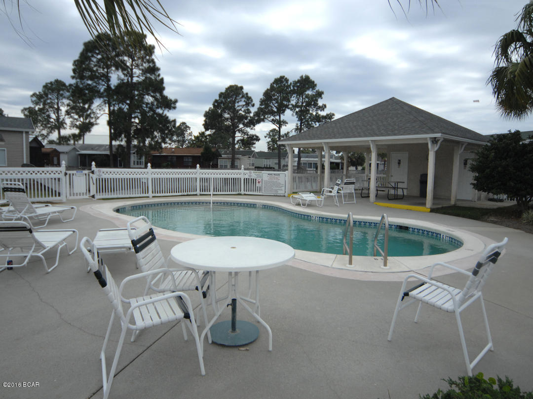 Emerald Pointe Resort - Residential