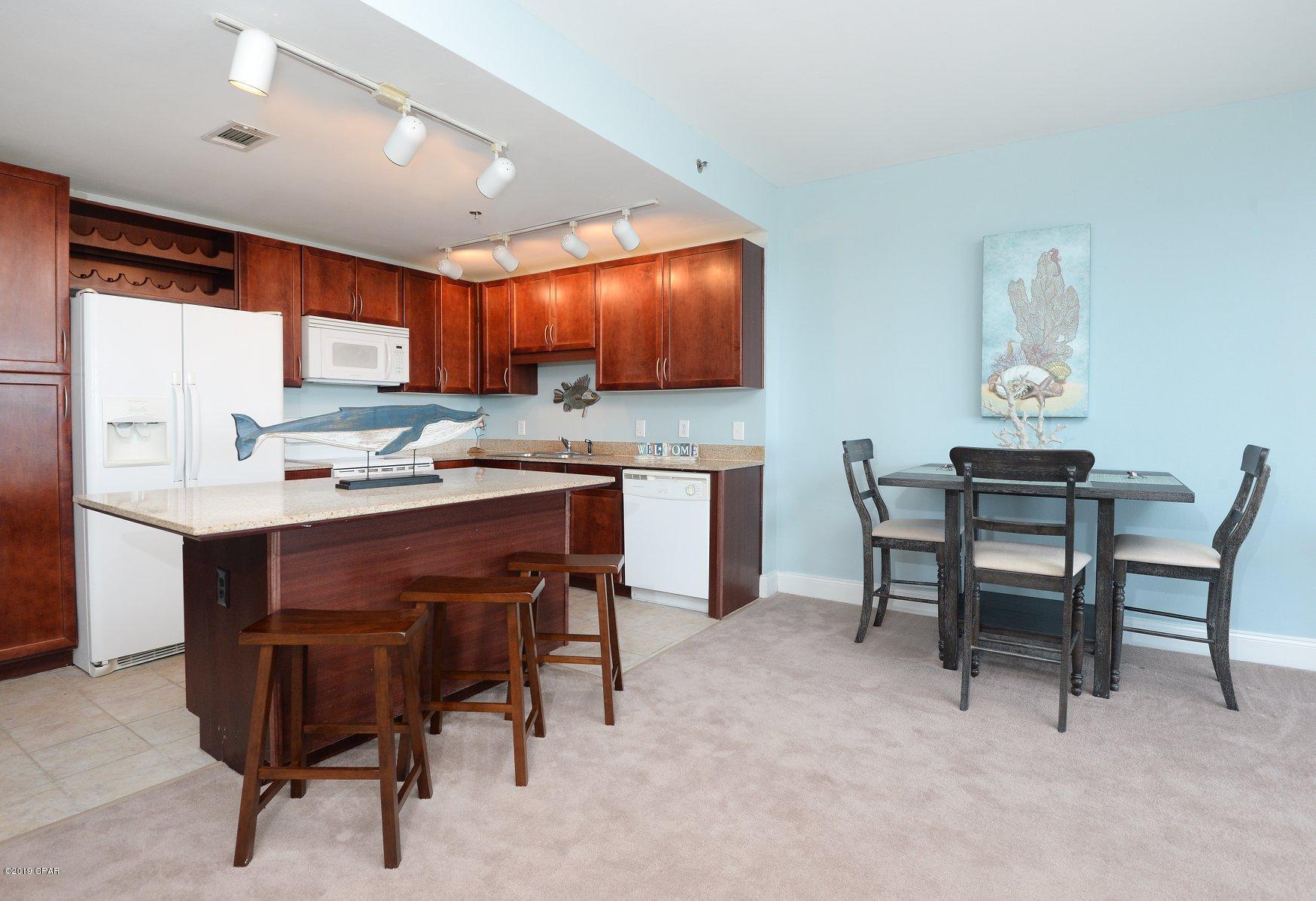 Laketown Wharf - Residential