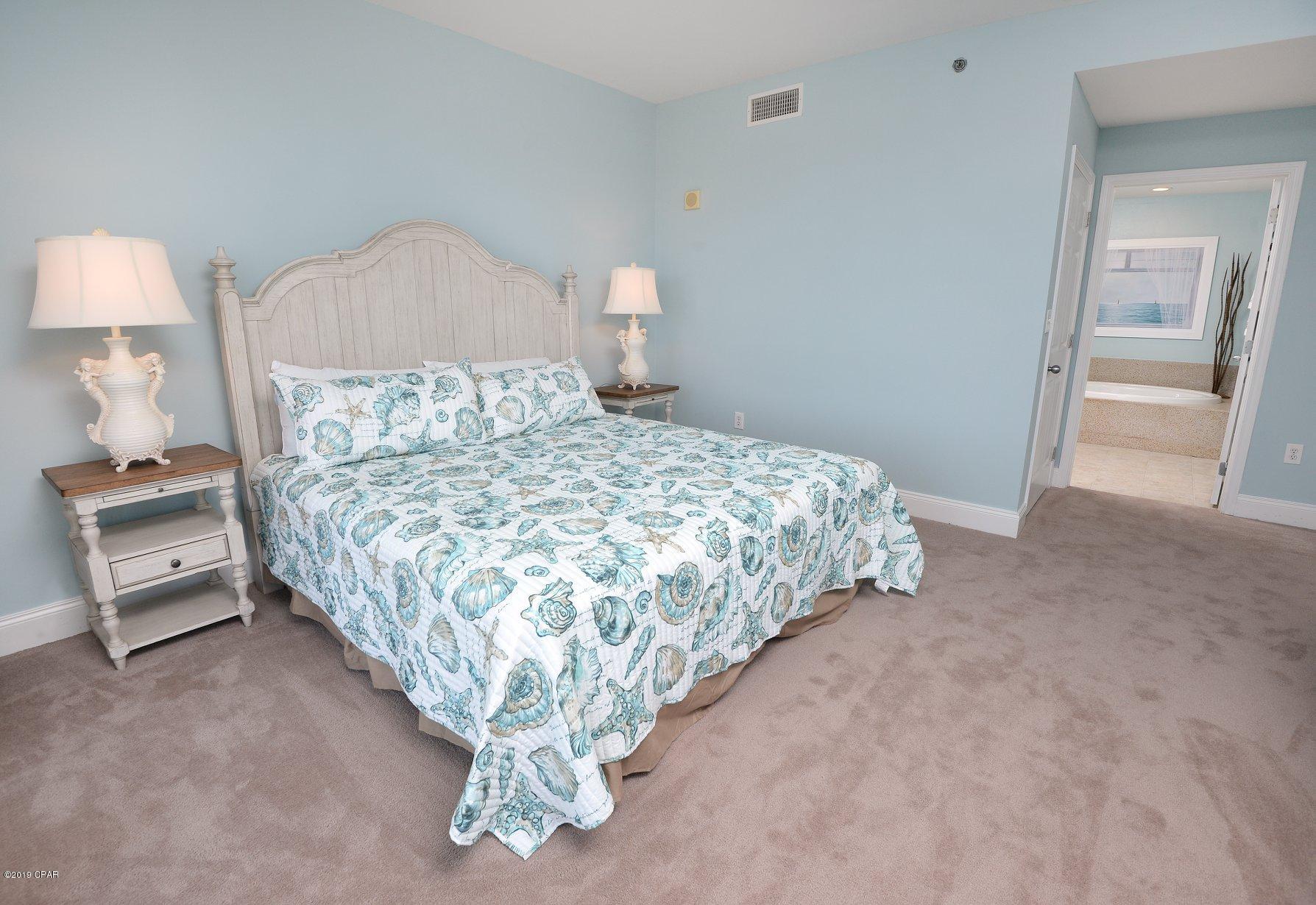 Laketown Wharf - Residential