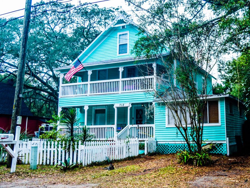 This beautiful, historic family home is looking for someone who will love it's character and charm!

I love this house; from the color outside to the original details inside. Large kitchen overlooks the double lot fenced in backyard, where a huge outbuilding has been set up to take care of the toys you WILL need, since at the end if your street is our very own beach, complete with boat launch, picnic gazebos, playgrounds for the little ones... everything you might need for a weekend staycation!

You must take time to put this one on your list to see...you're bound to fall in love!

*all measurements are estimates, and should be verified if important*