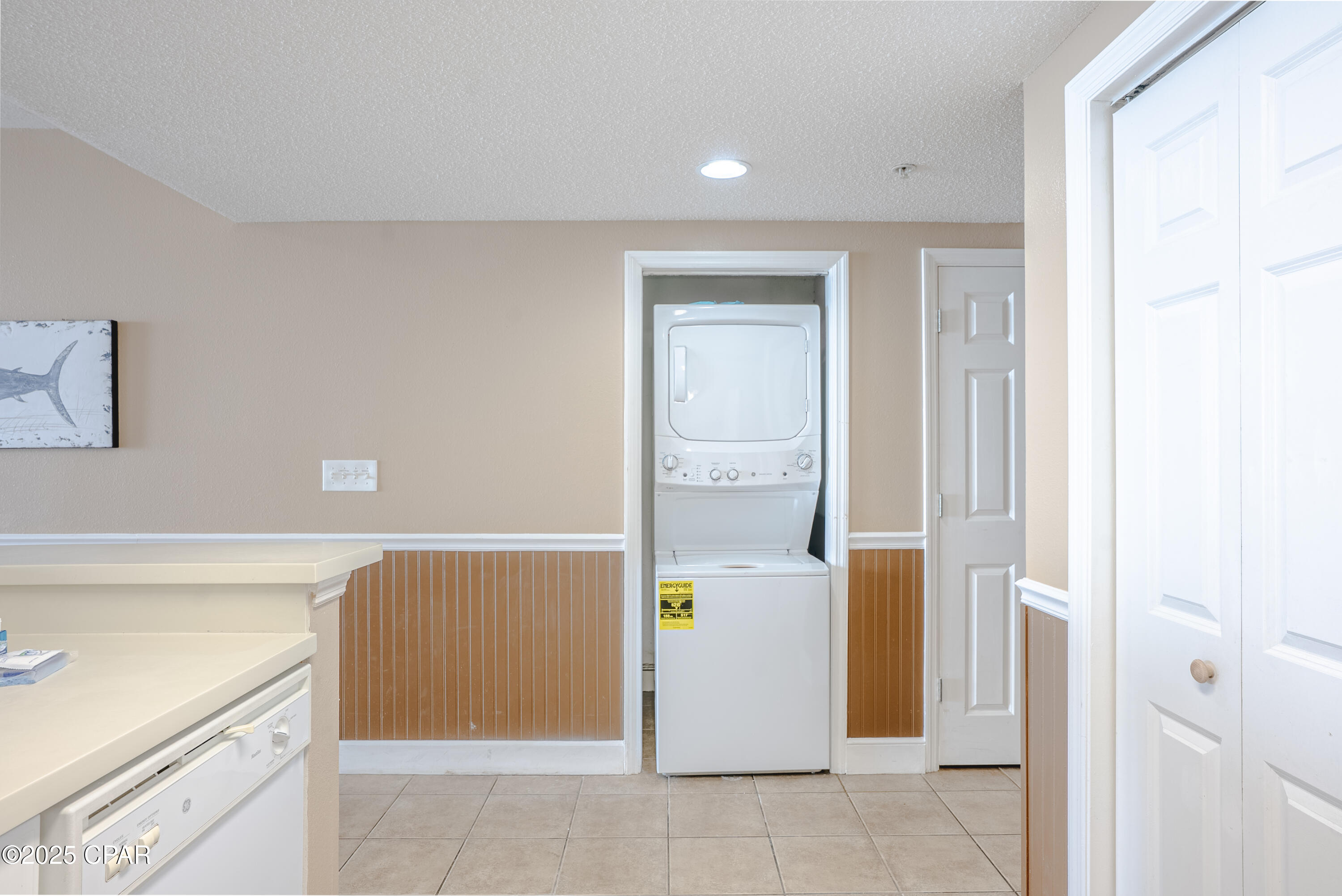 Majestic Beach Tower I - Residential