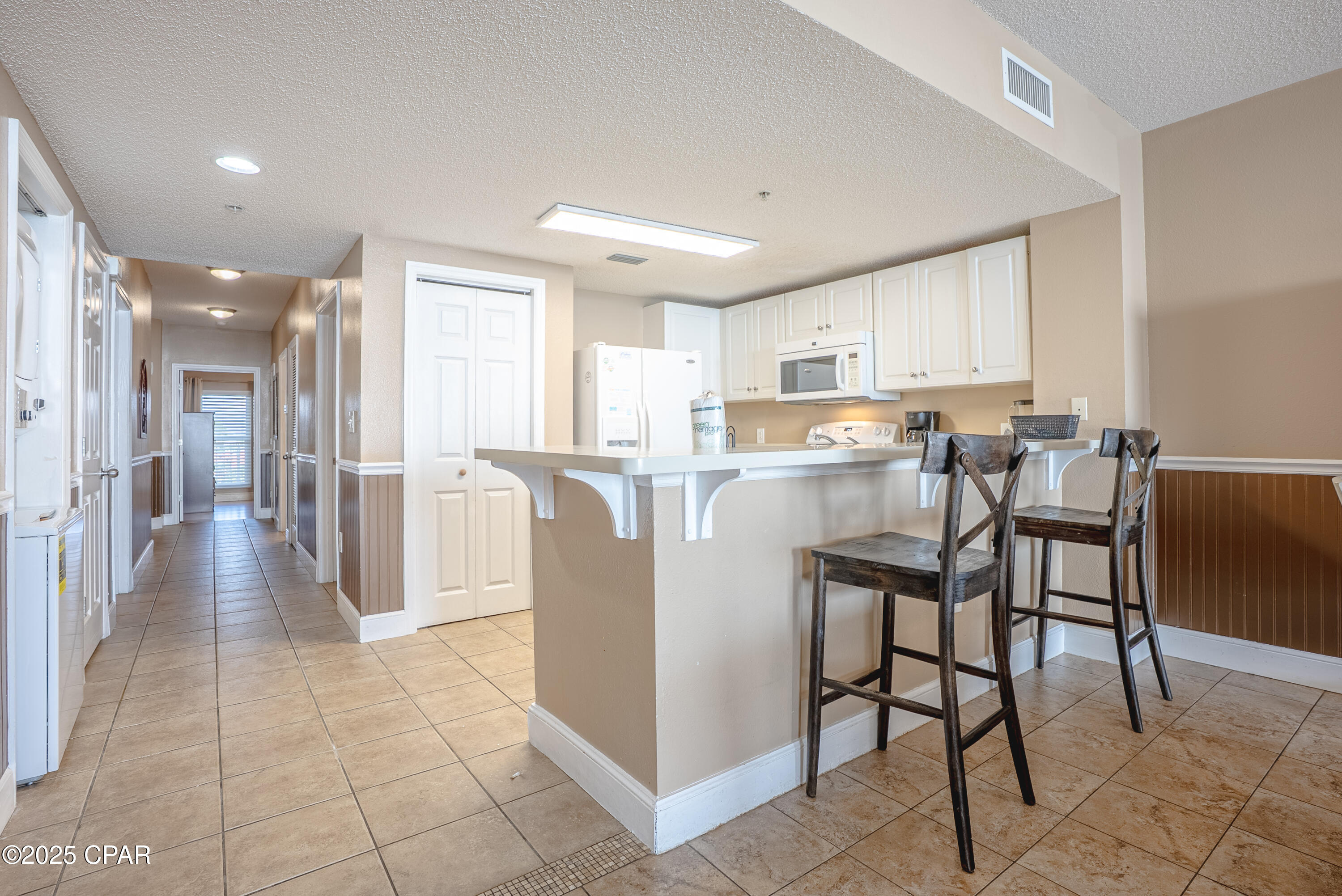 Majestic Beach Tower I - Residential