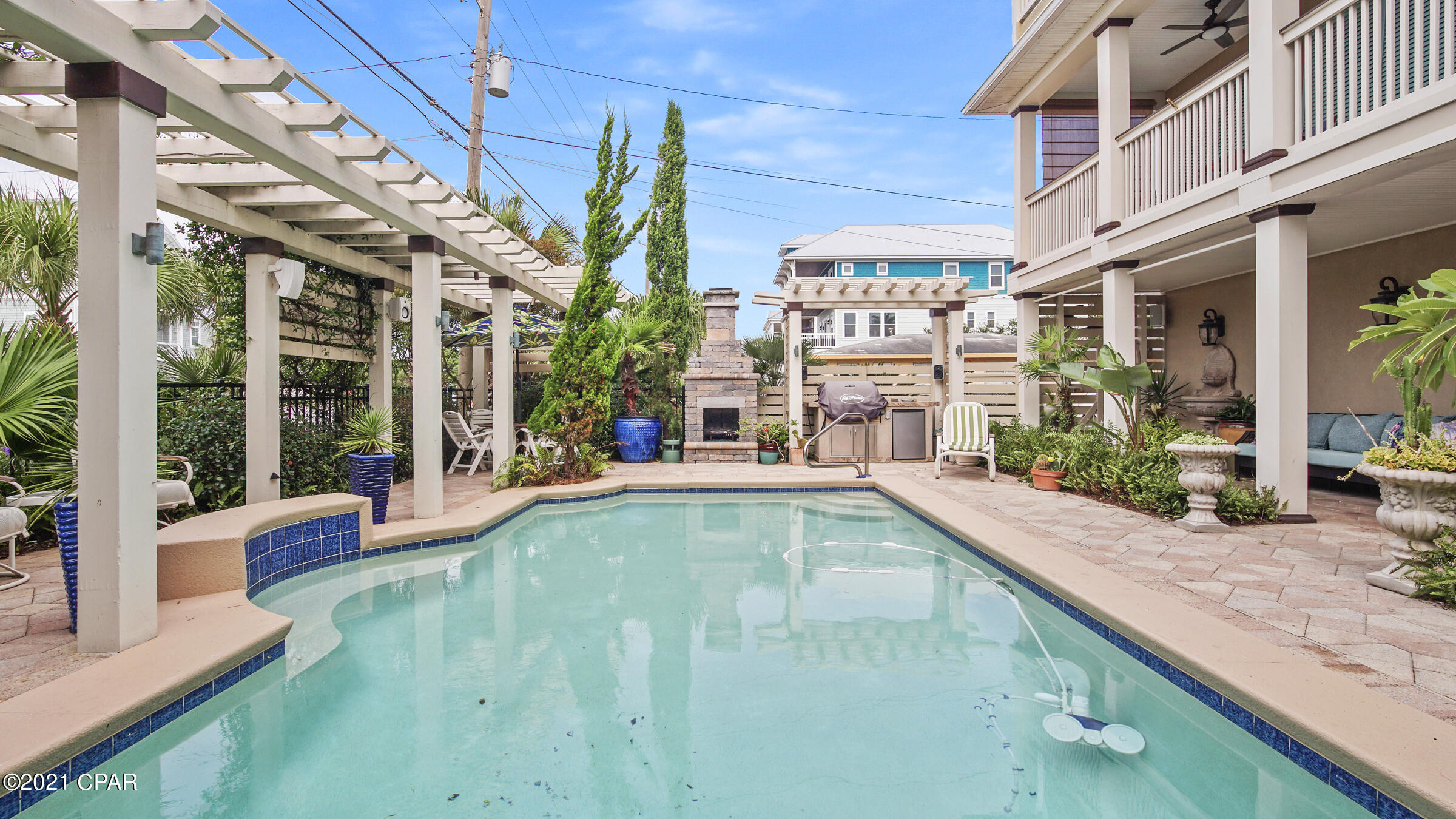 Kiska Beach - Residential