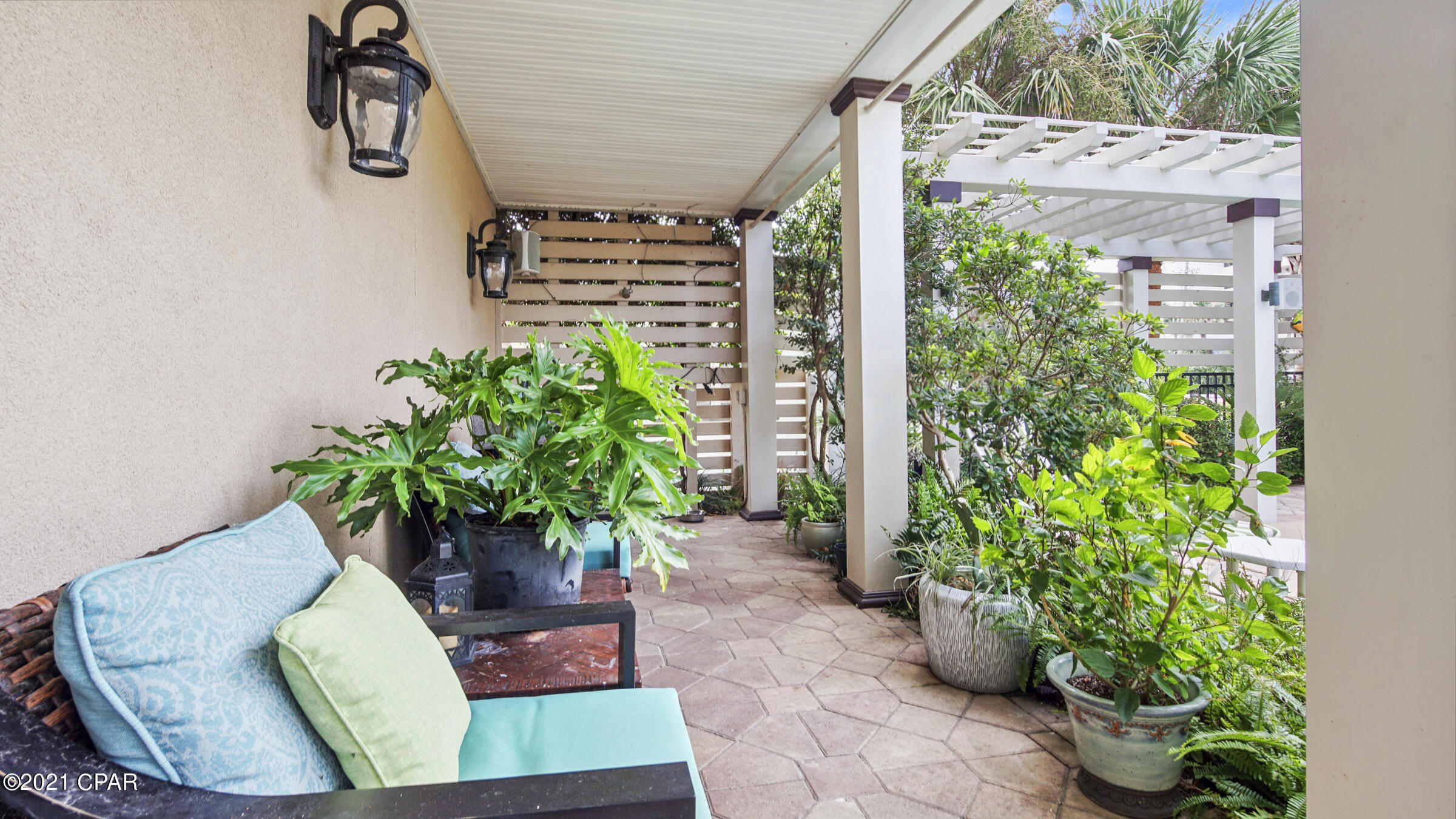 Kiska Beach - Residential